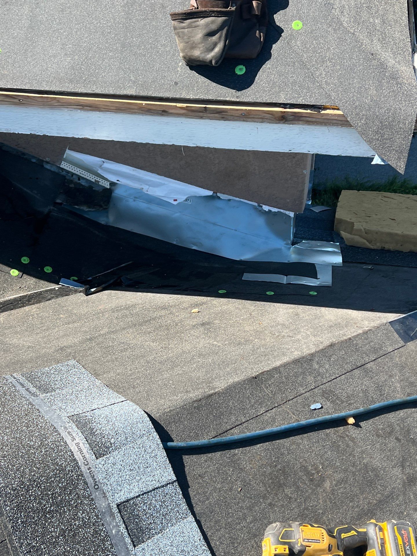 Unethical Solar Company remedy by Bayfront Roofing and Construction