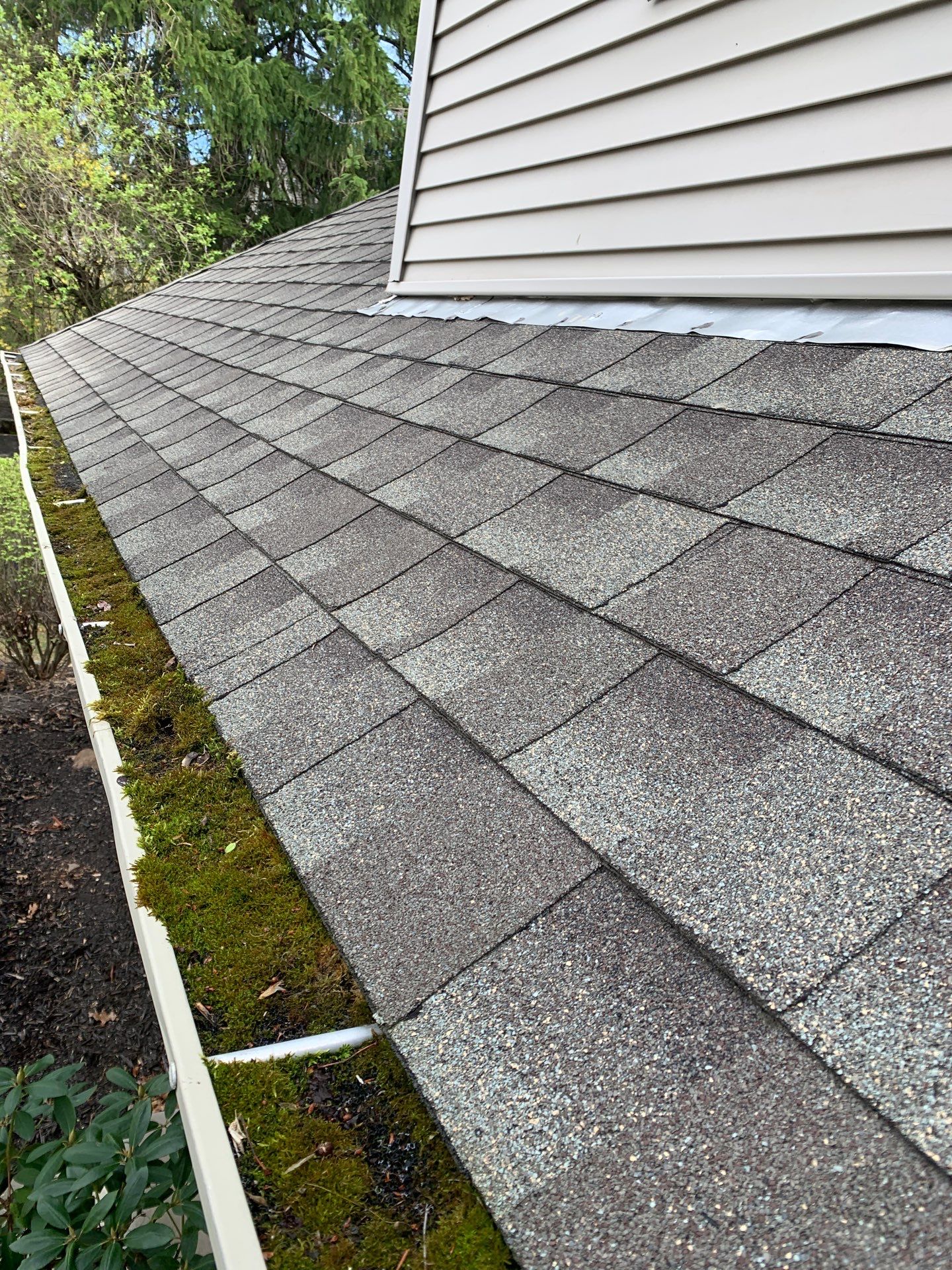 Roof Replacement using Owens Corning by 180 Contractors