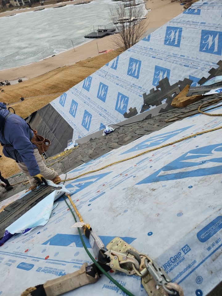 Comprehensive Residential Roofing and Exterior Installation in Waterloo by White Castle Roofing