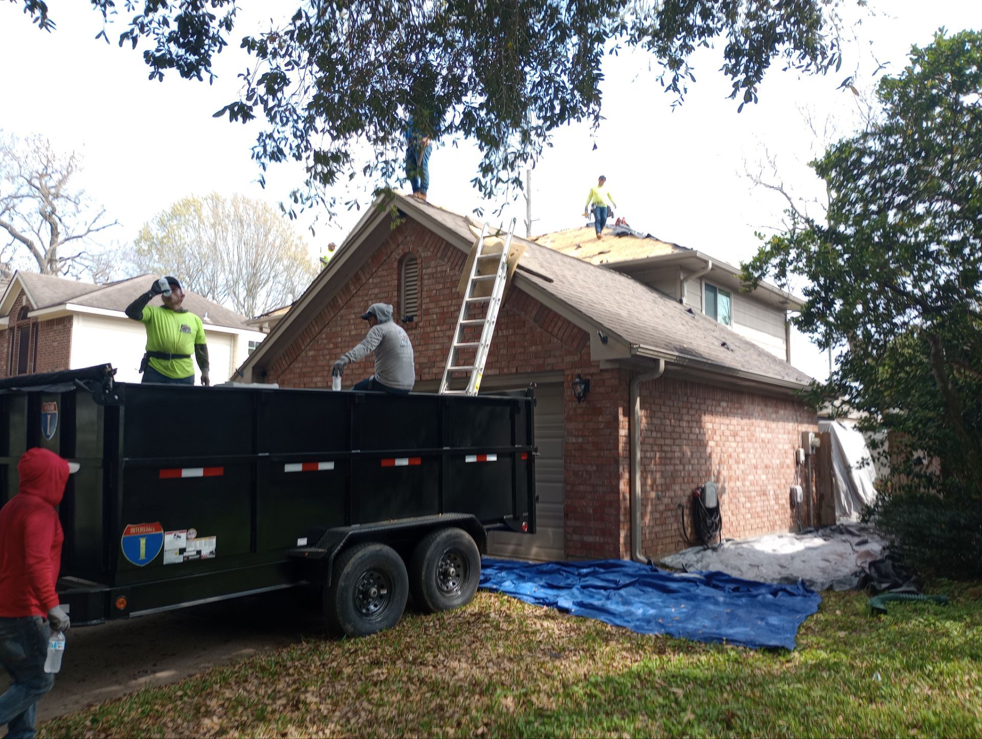Residential Roofing Installation using Owen's Corning Duration (Lifetime) Shingles by Roof Repair Company