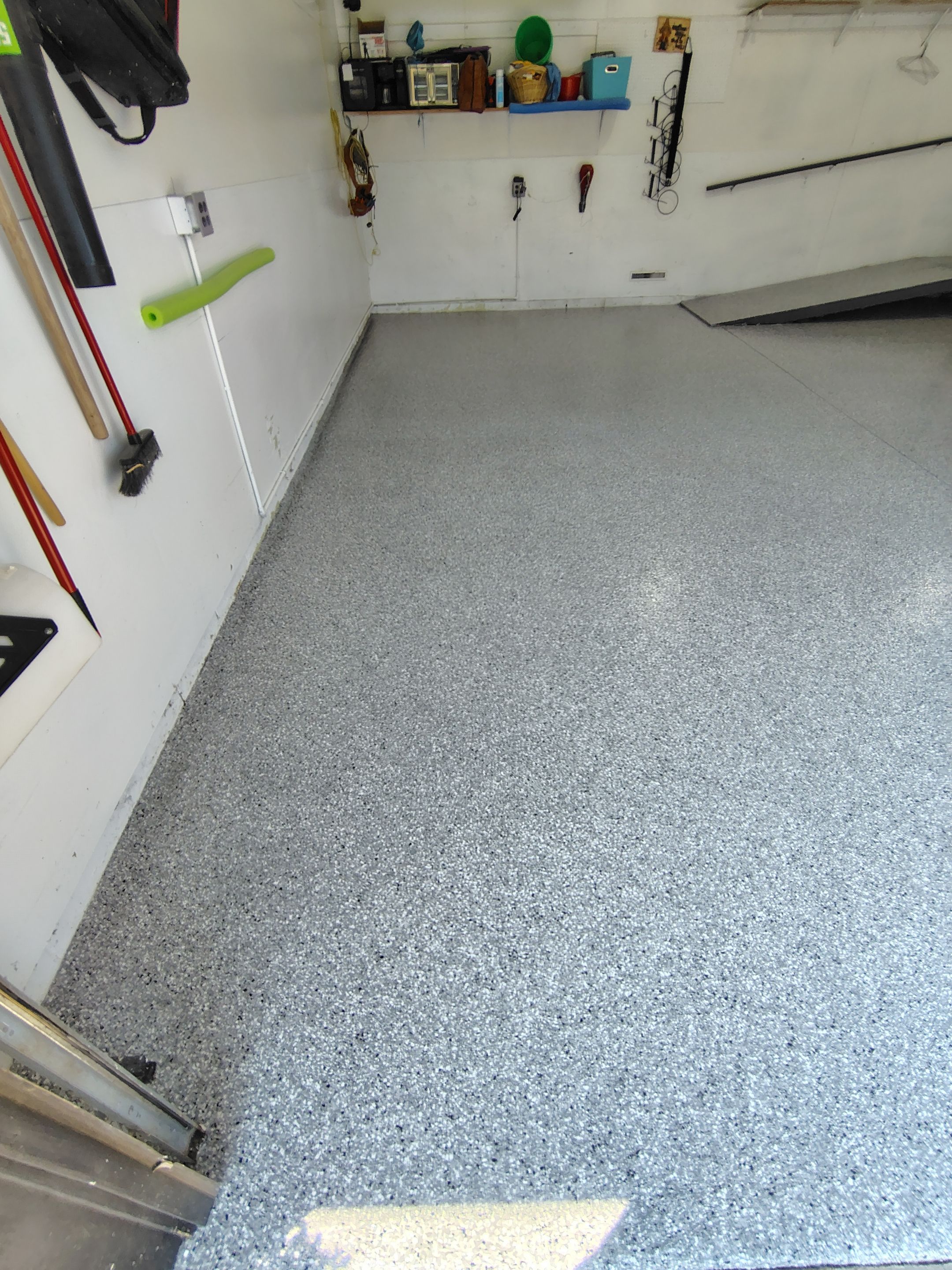 Yankton Garage Concrete Coating With Feather Gray Decorative Chips by Select Painting, Coatings & Garage Cabinets