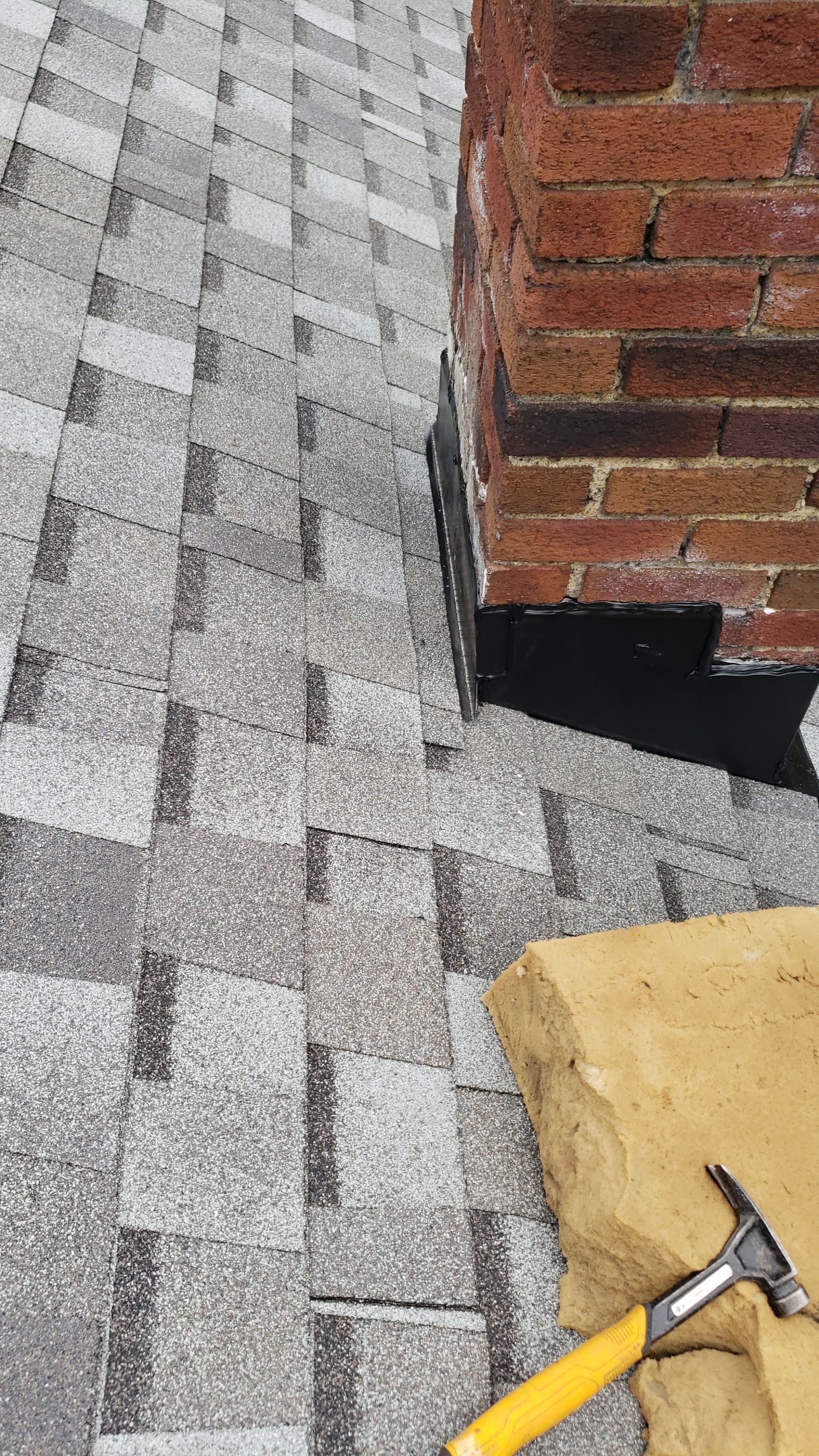 ATLAS PINNACLE COLOR: COASTAL GRANITE DRIP EDGE: WHITE by Eagle Eye Roofing