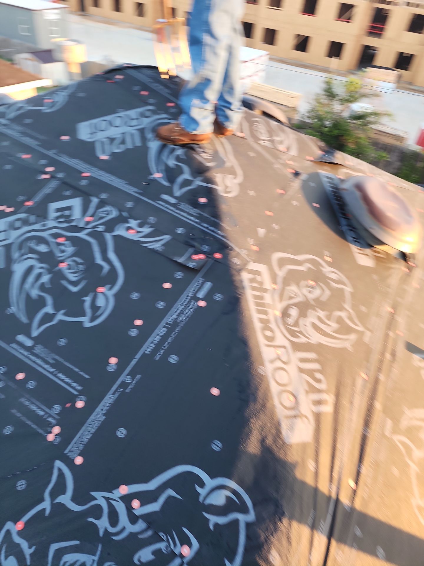 Residential Roofing Installation using Owen's Corning Duration (Lifetime) Shingles by Roof Repair Company