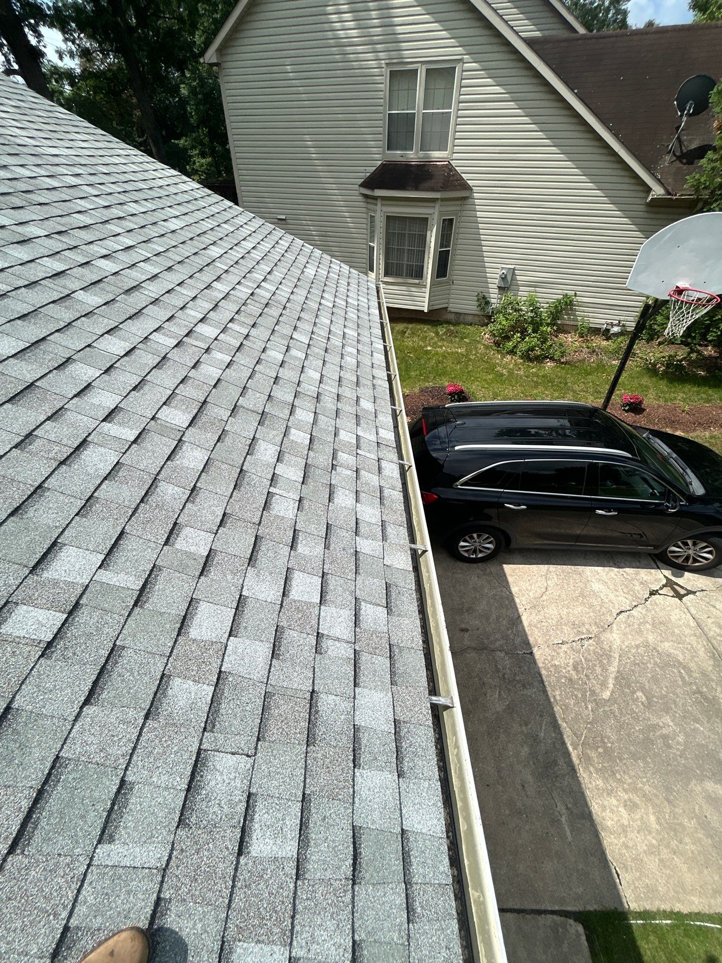 Burke: Residential Roof Replacement with CertainTeed Landmark PRO in Max Def Cobblestone Gray by RM Banning, Inc.
