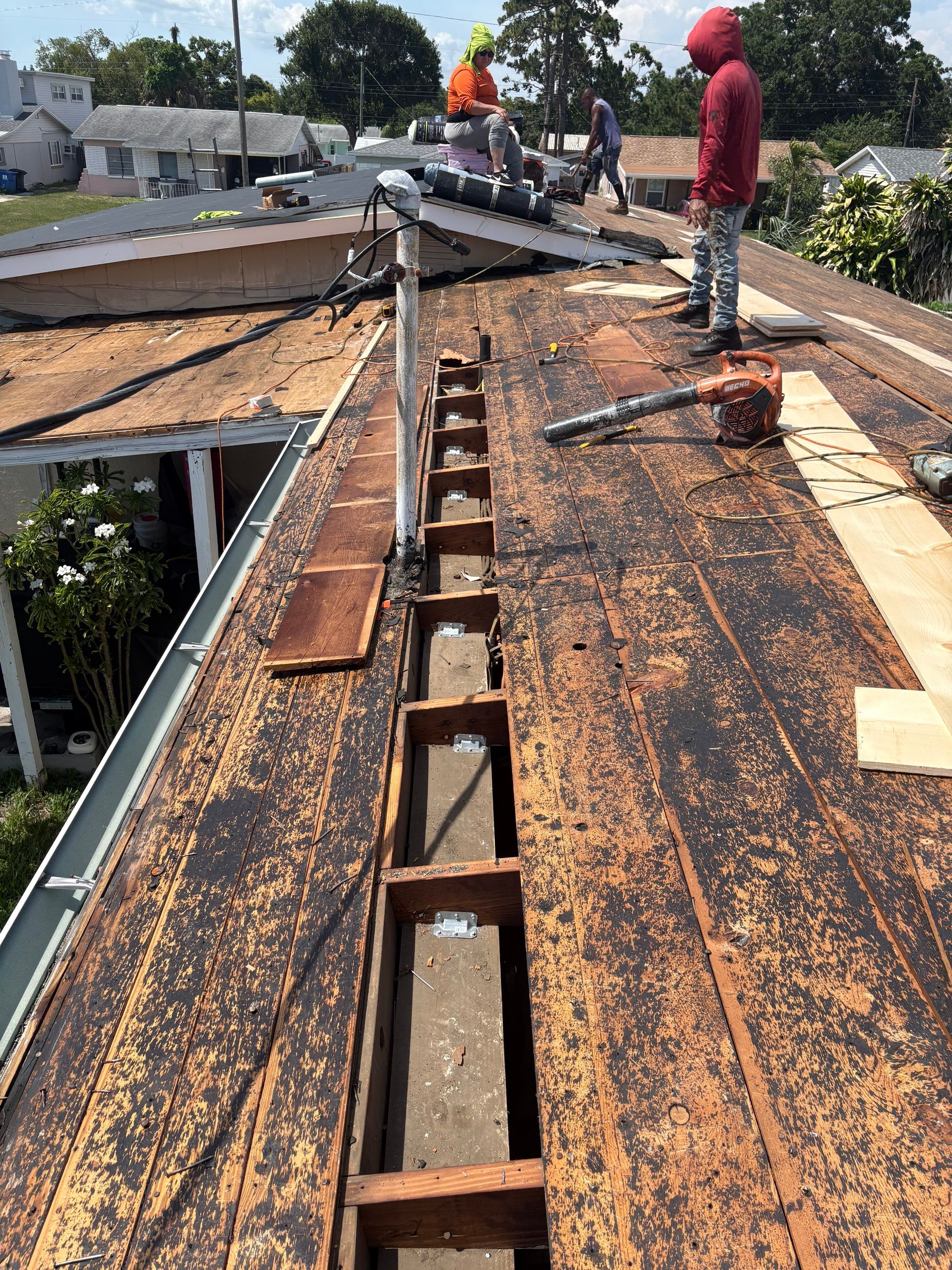 Project in St. Petersburg 33713 by Mitchell Roofing Company LLC 