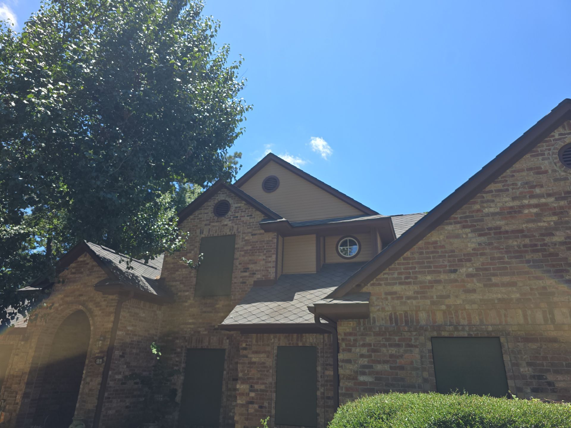 Exterior Painting in Gladewater, TX | Brick House Renewal by Quality Coats Painting