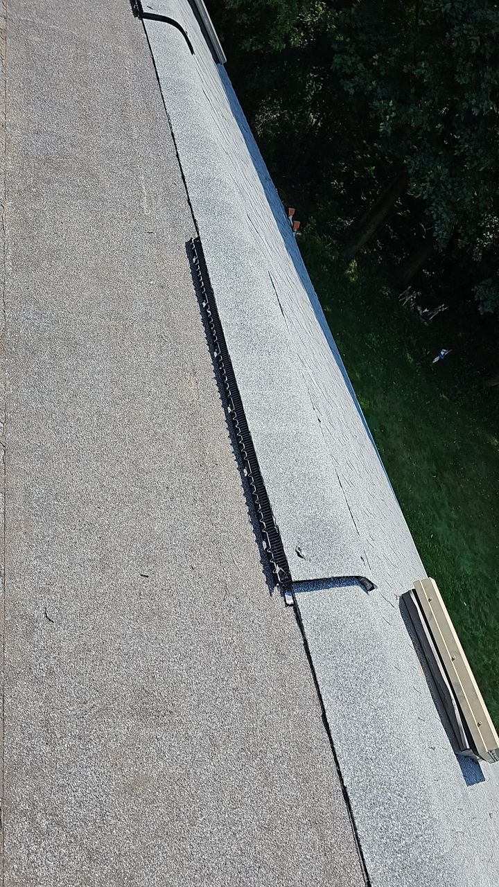 ATLAS PINNACLE COLOR: SCOTCHGARD PEWTER by Eagle Eye Roofing