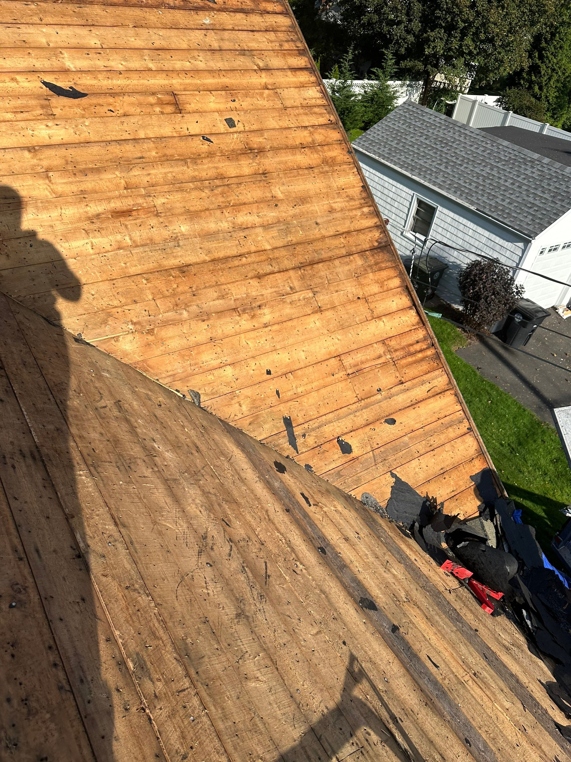 Residential Roofing Installation using Owens Corning TruDefinition Duration AR - Onyx Black & New Siding Install using Certainteed Sterling gray by A Plus Exterior