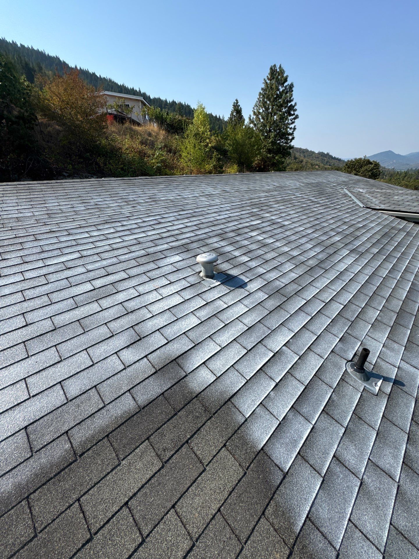 Project in Myrtle Creek by Roof Maxx of Grants Pass