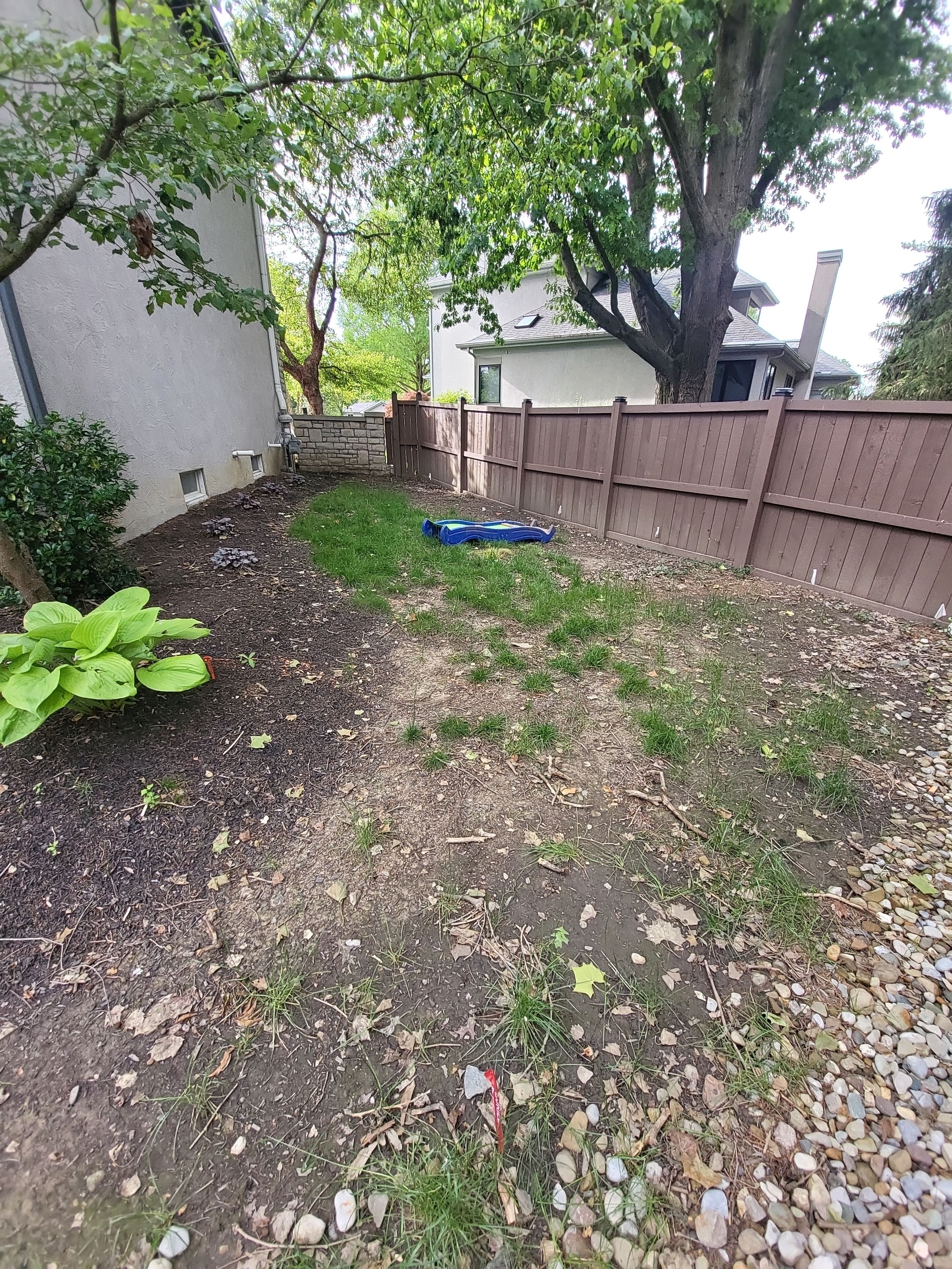 Private Pet Lawn in Worthington, OH by Southwest Greens Midwest