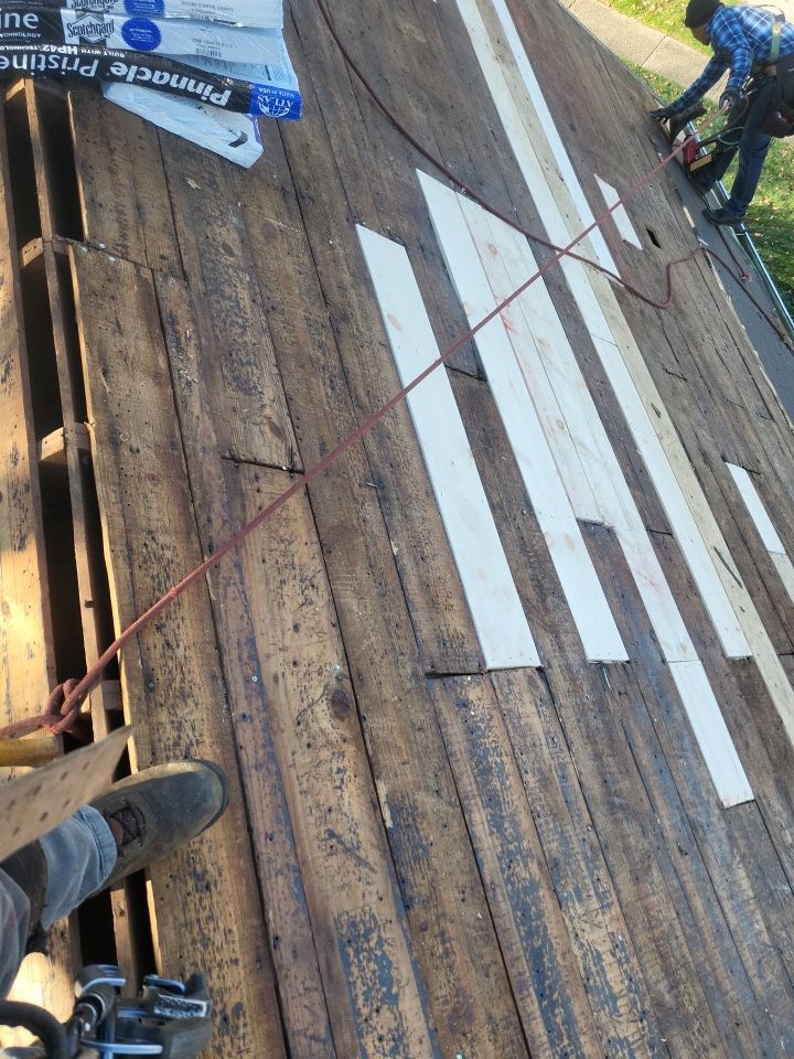 ATLAS PINNACLE COLOR: COASTAL GRANITE DRIP EDGE: BLACK by Eagle Eye Roofing