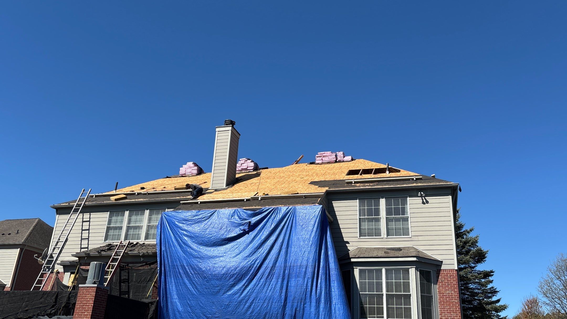 Roof Replacement using Owens Corning Onyx Black by 180 Contractors