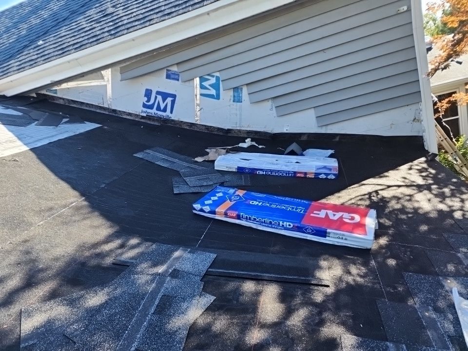 New Roof Installation and Skylight Replacement in Sheboygan, WI by Gellings Roofing & Siding