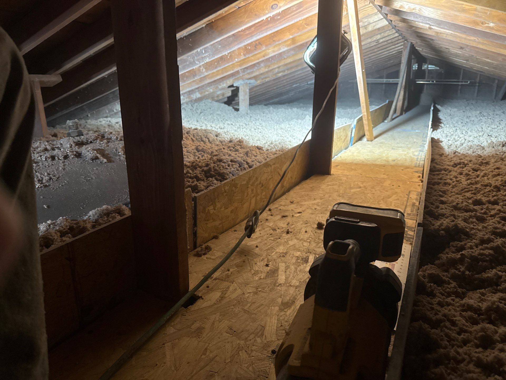 Blown-In Attic Insulation and Rodent Remediation in Canonsburg by Home Environment Solutions