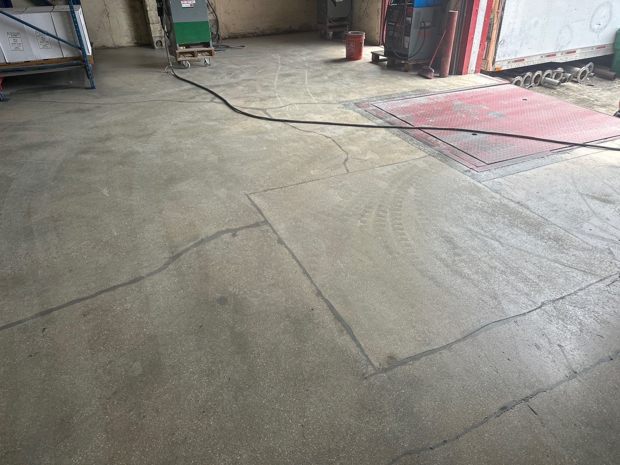 Warehouse Restoration by Seamless Surfaces