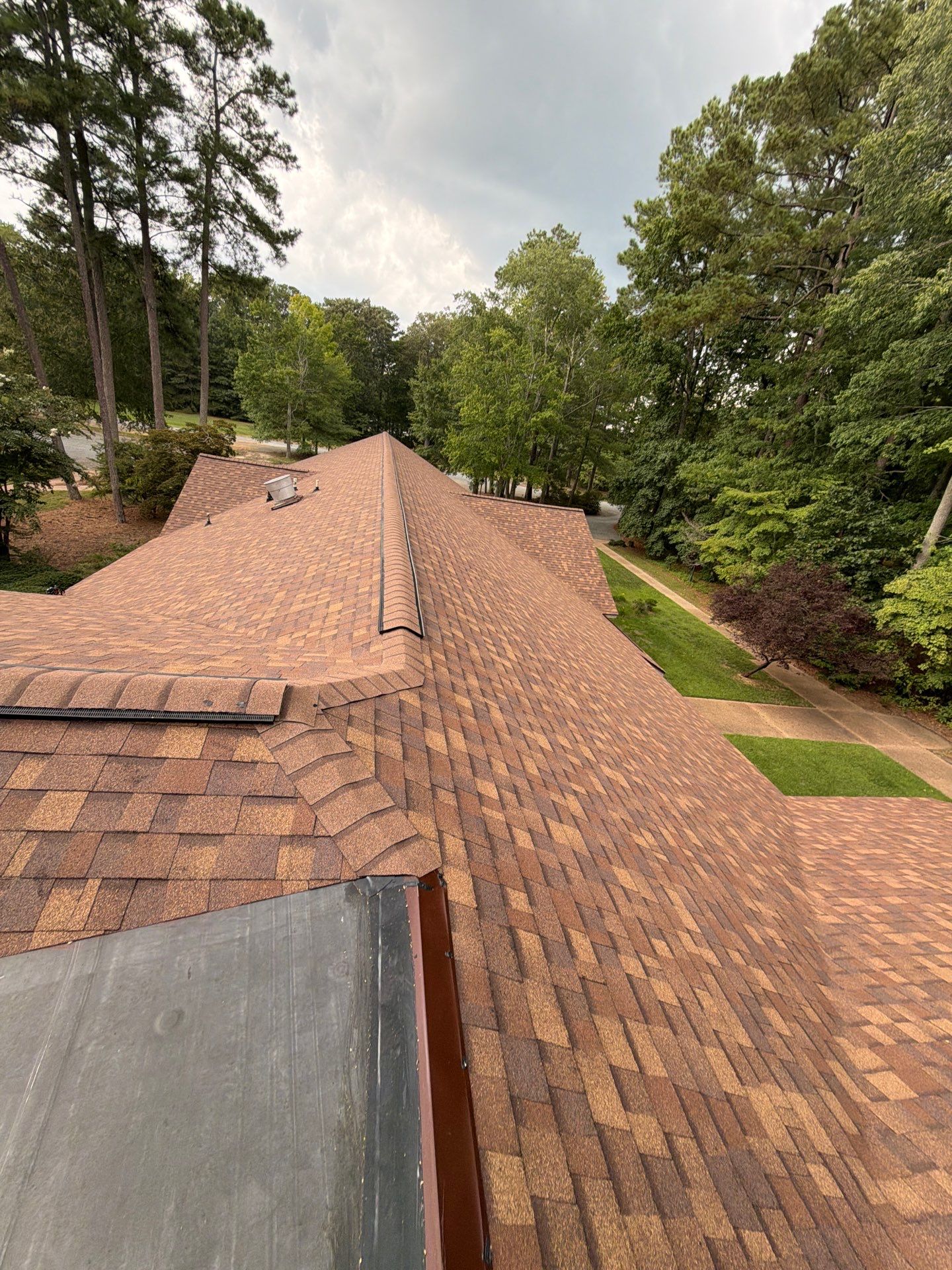 Comprehensive Asphalt Shingle Roof Replacement in Mathews, Virginia by Cade Construction