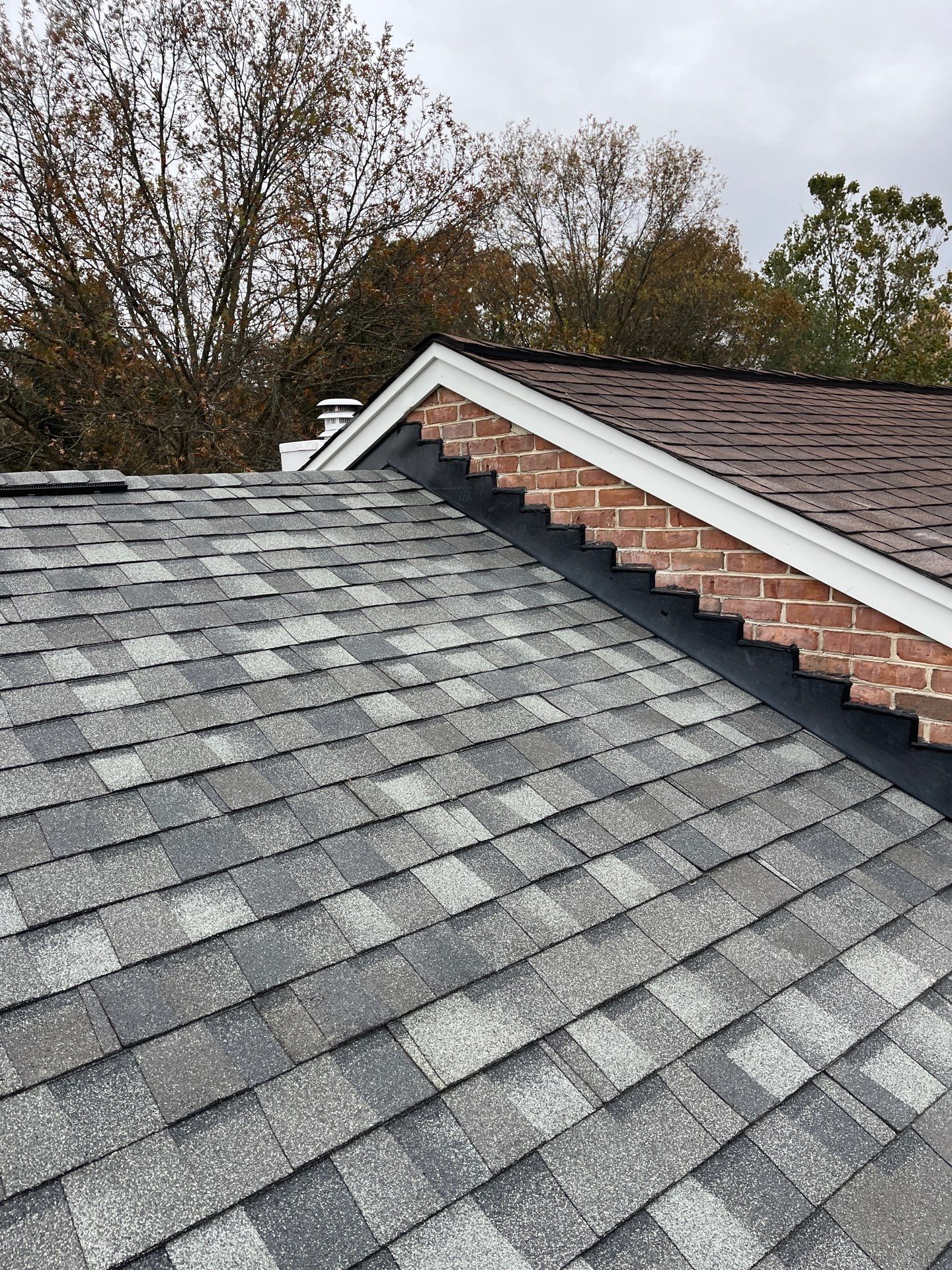 Alexandria: Residential Roof Replacement with CertainTeed Landmark Pro in Max Def Georgetown Gray by RM Banning, Inc.