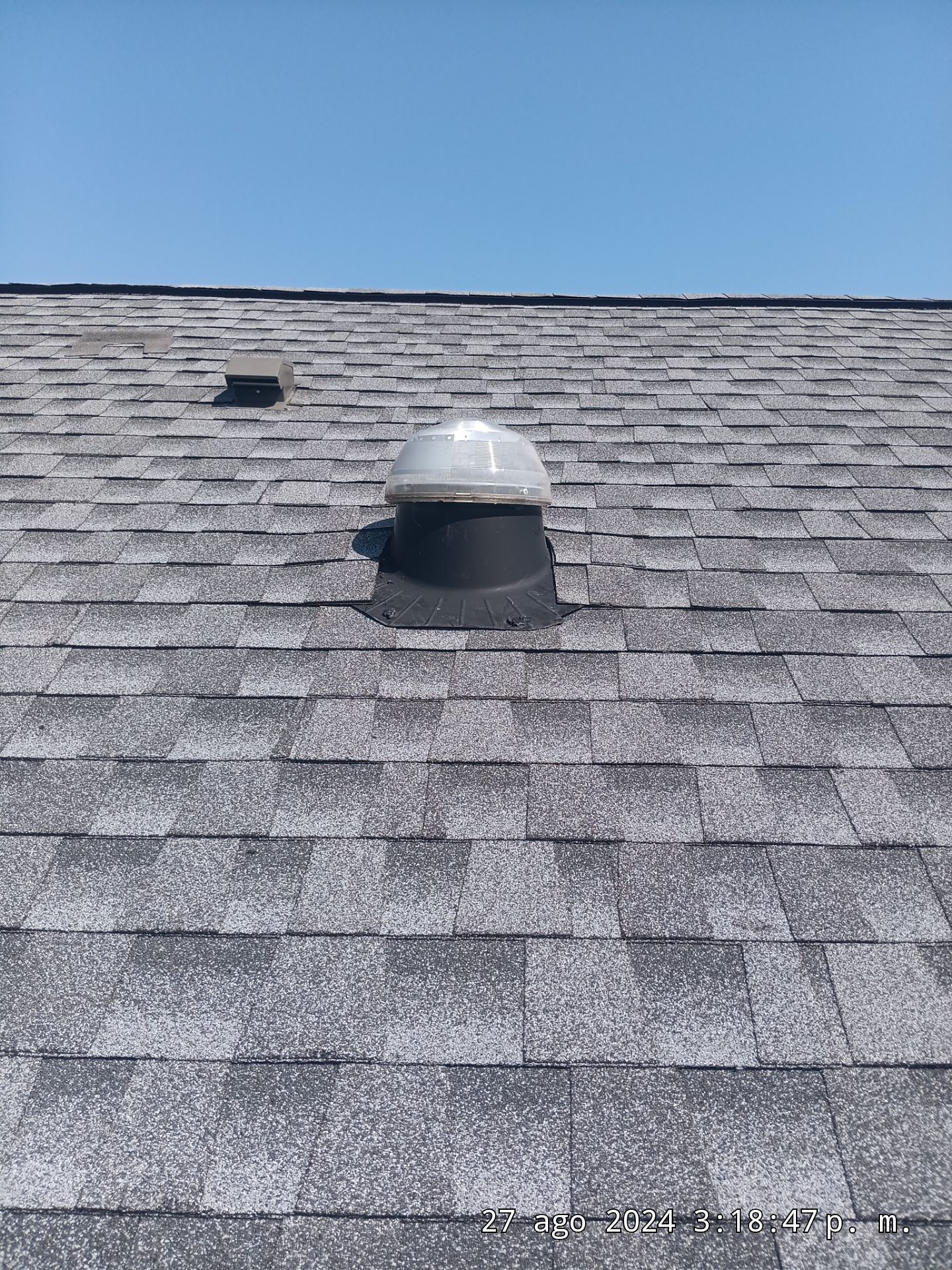 GAF HDZ - Oyster Gray by Linta Roofing
