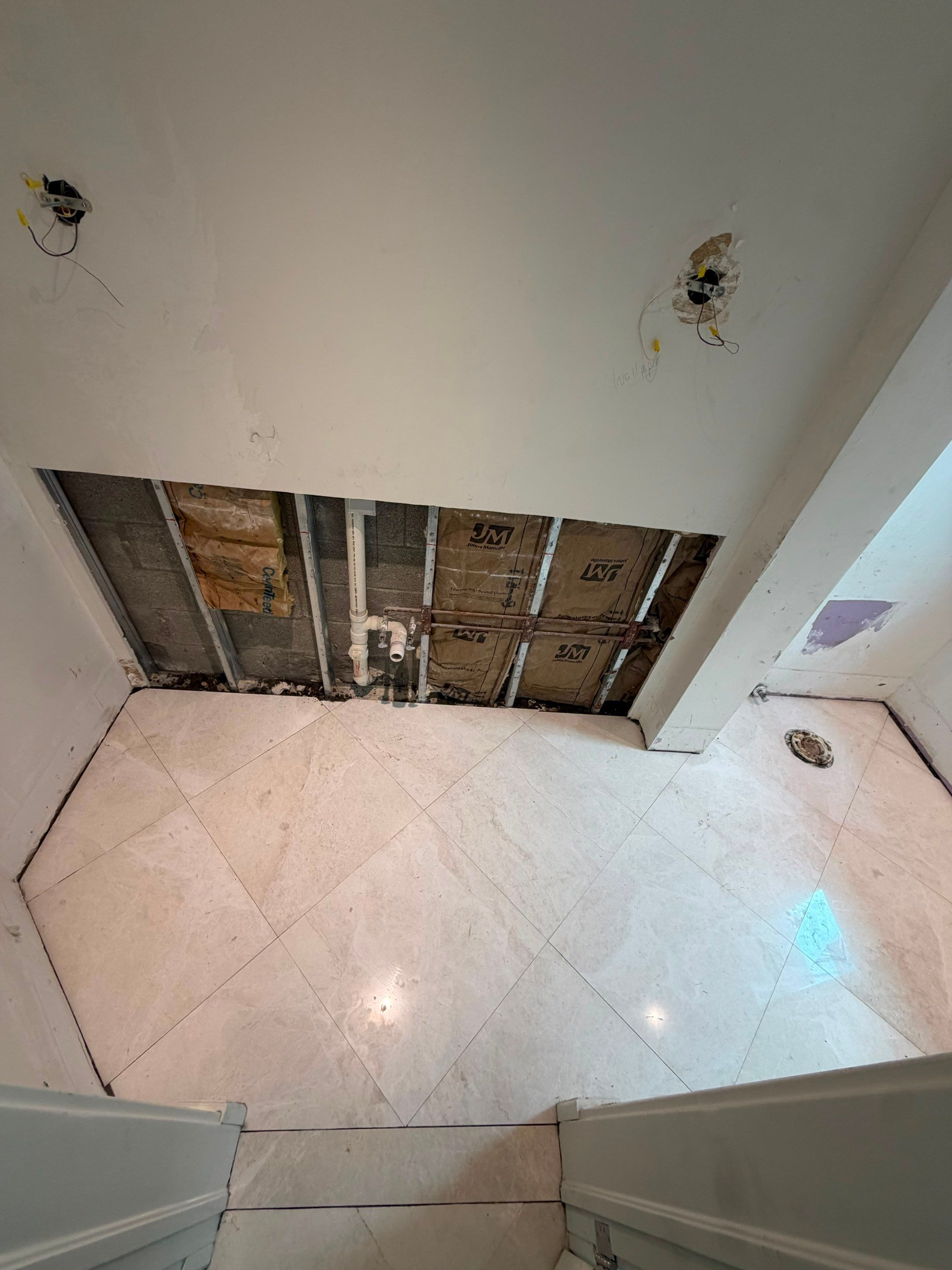 Powder Room - Sunny Isles Beach by Hevi Tile