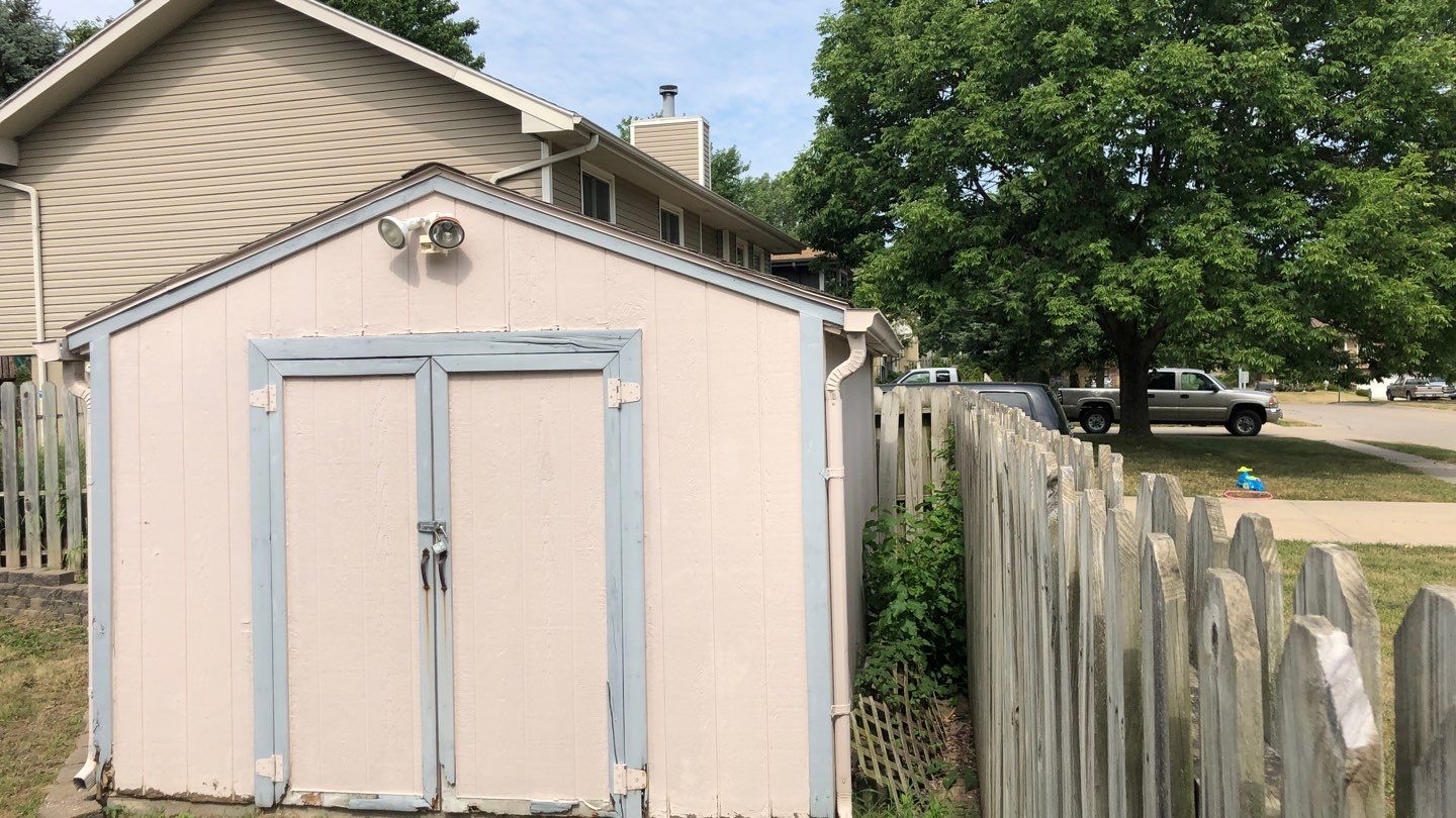 Hail Damage Re-roof in Omaha, NE by White Castle Roofing