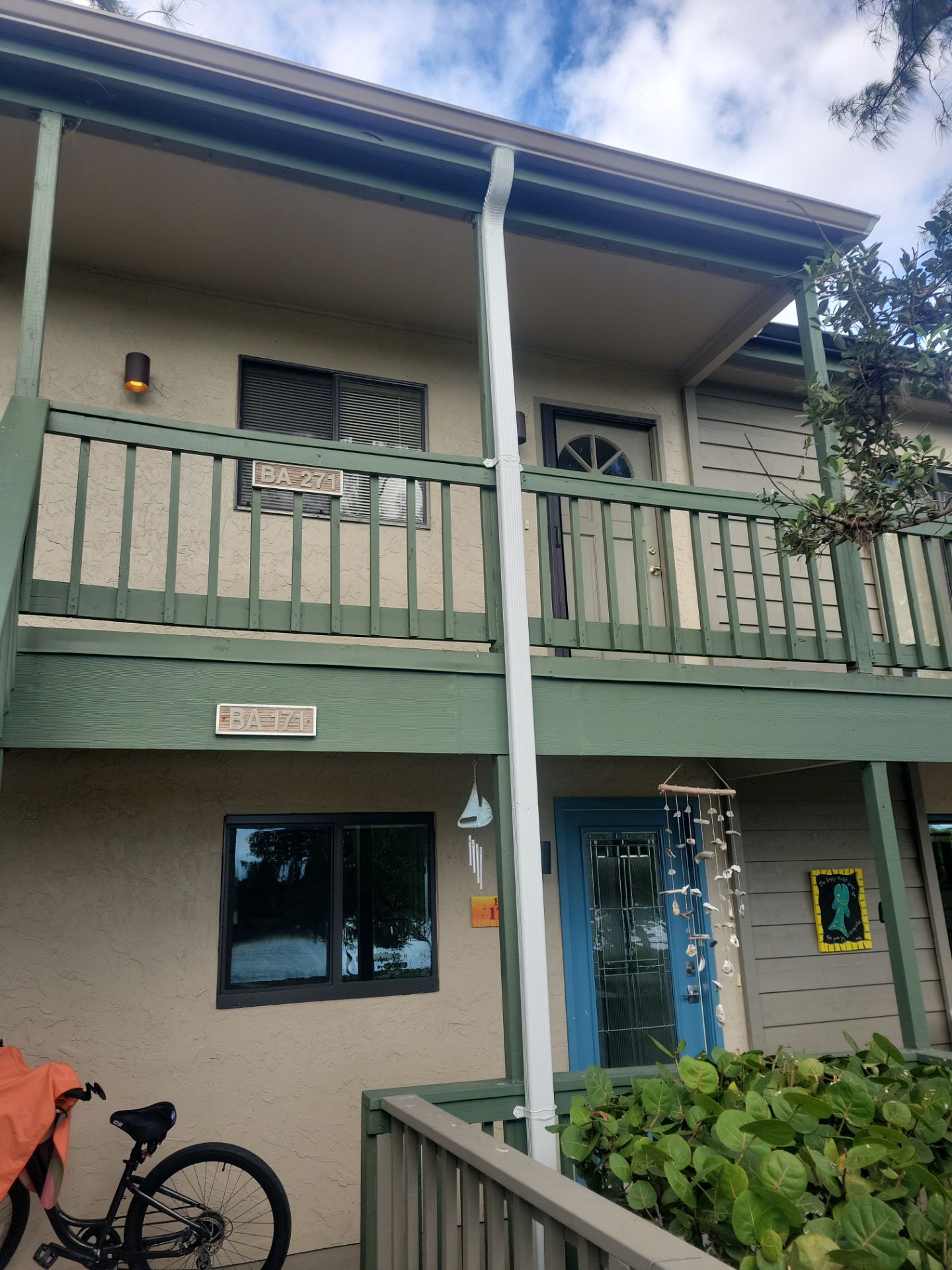 White Gutters Repair and Installation in Sarasota FL by Gutter Professors