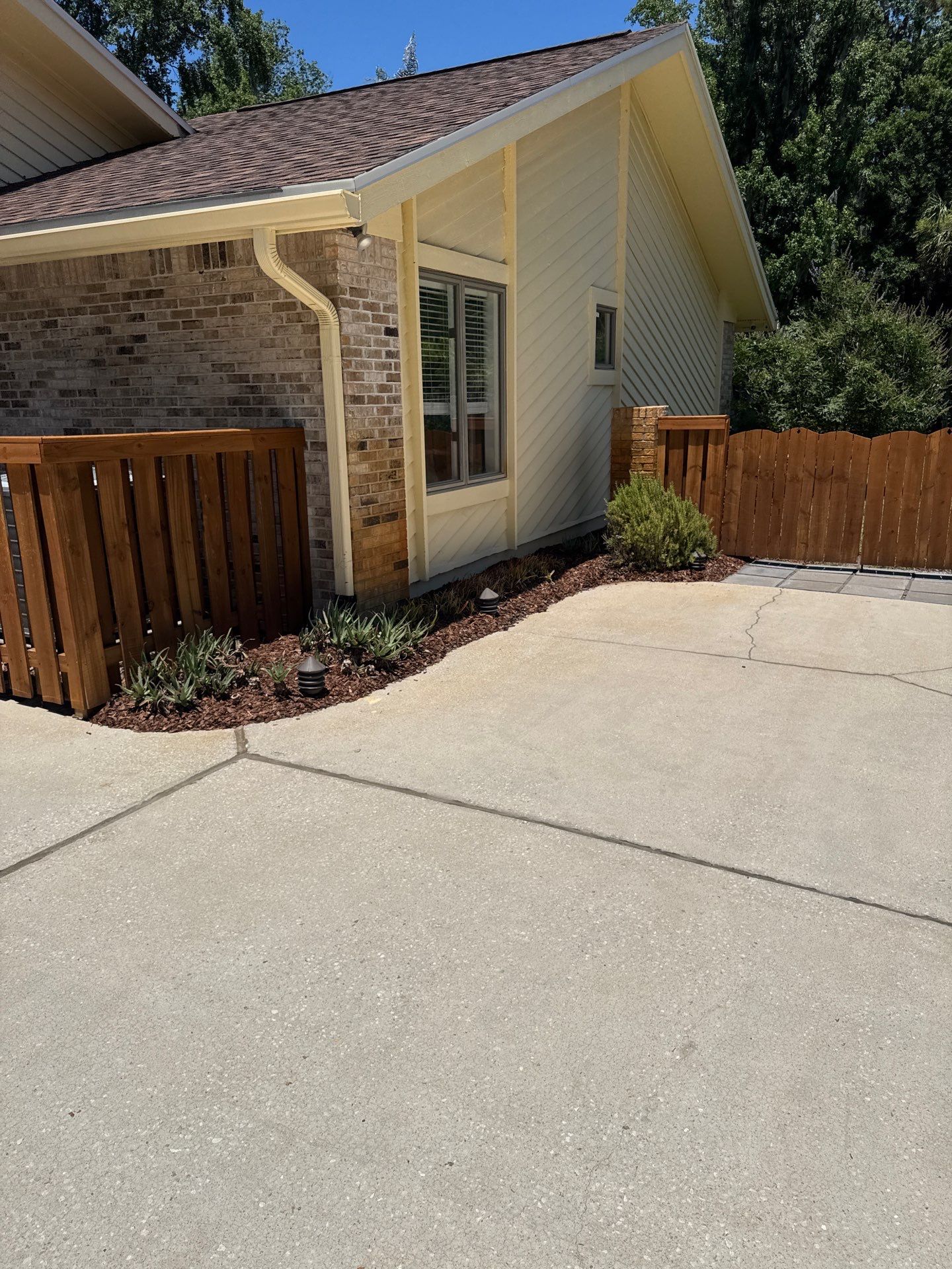 Deerwood Resident | Pine Bark Install & Clean-Up by ProGreen Services