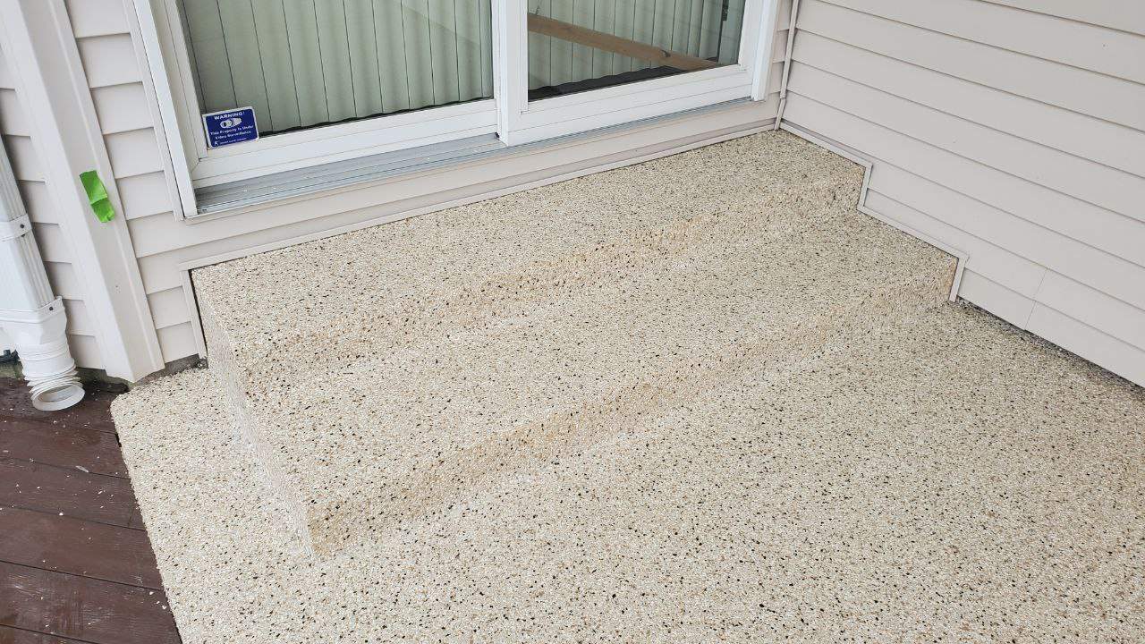 Shoreline Garage, Front Porch, & Back Porch Maroa by Loud Bros