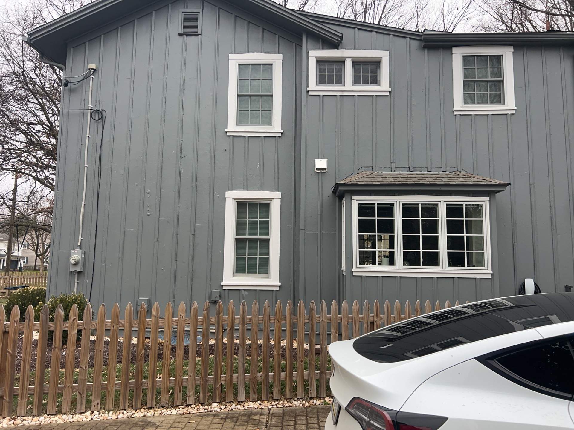 Centenarian Edgeworth Home updated with James Hardie by Ideal Siding Pittsburgh