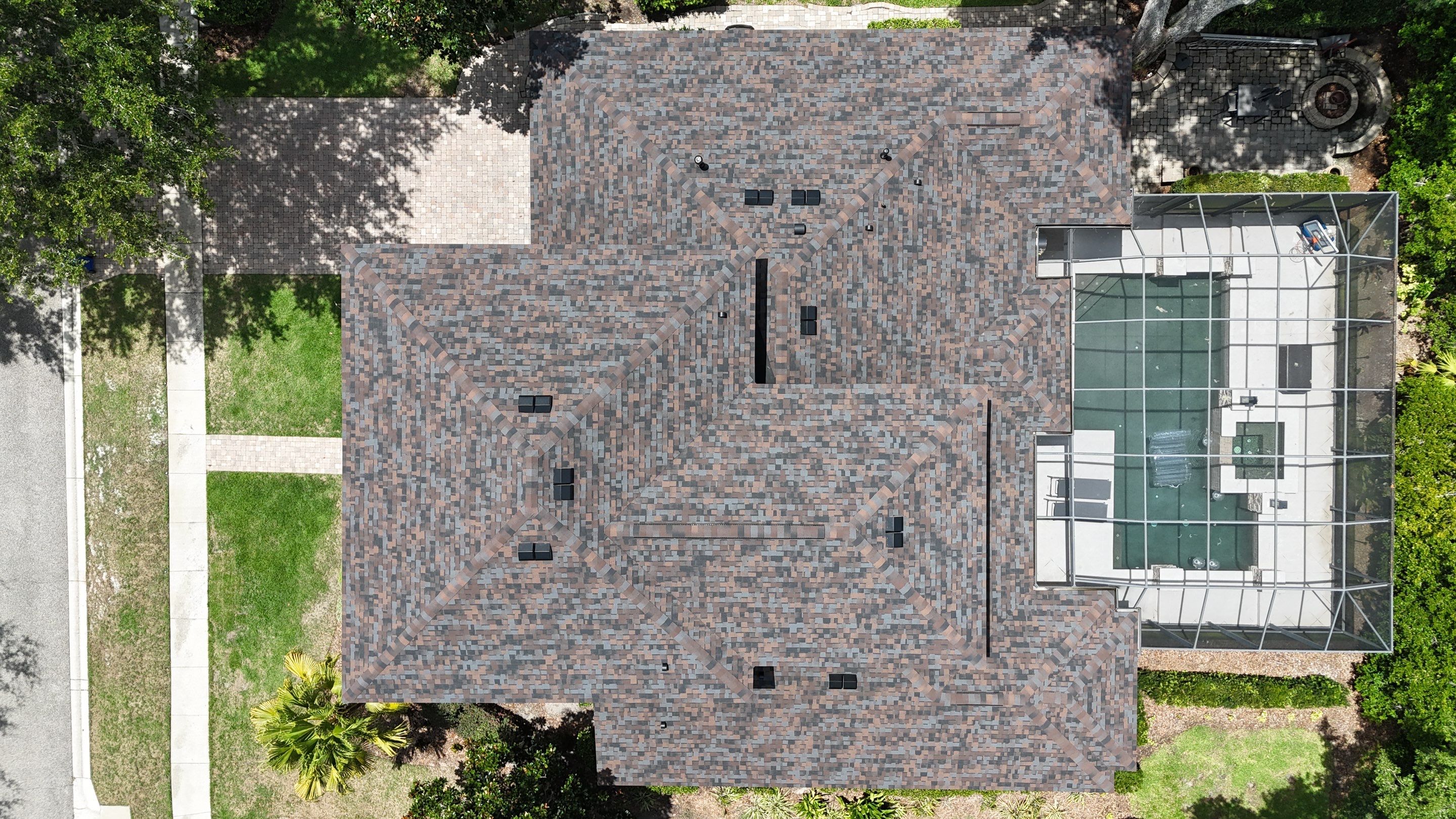 Roof Replacement in Lithia, FL by Shingle Masters Roofing