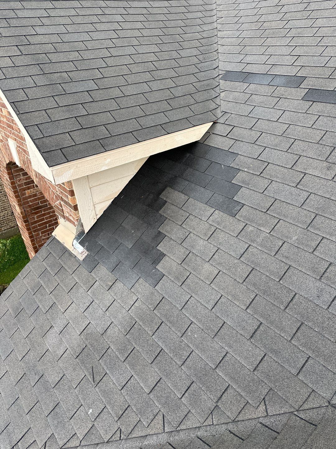 Hail Damage using Owen's Corning Duration (Lifetime) Shingles by Roof Repair Company
