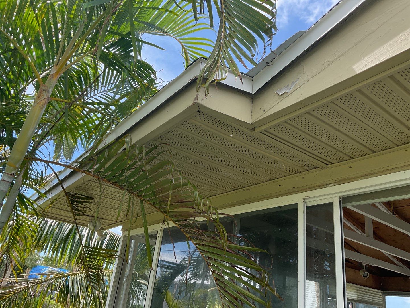 White Vinyl Soffit and Fascia Installation in Sanibel FL by Gutter Professors