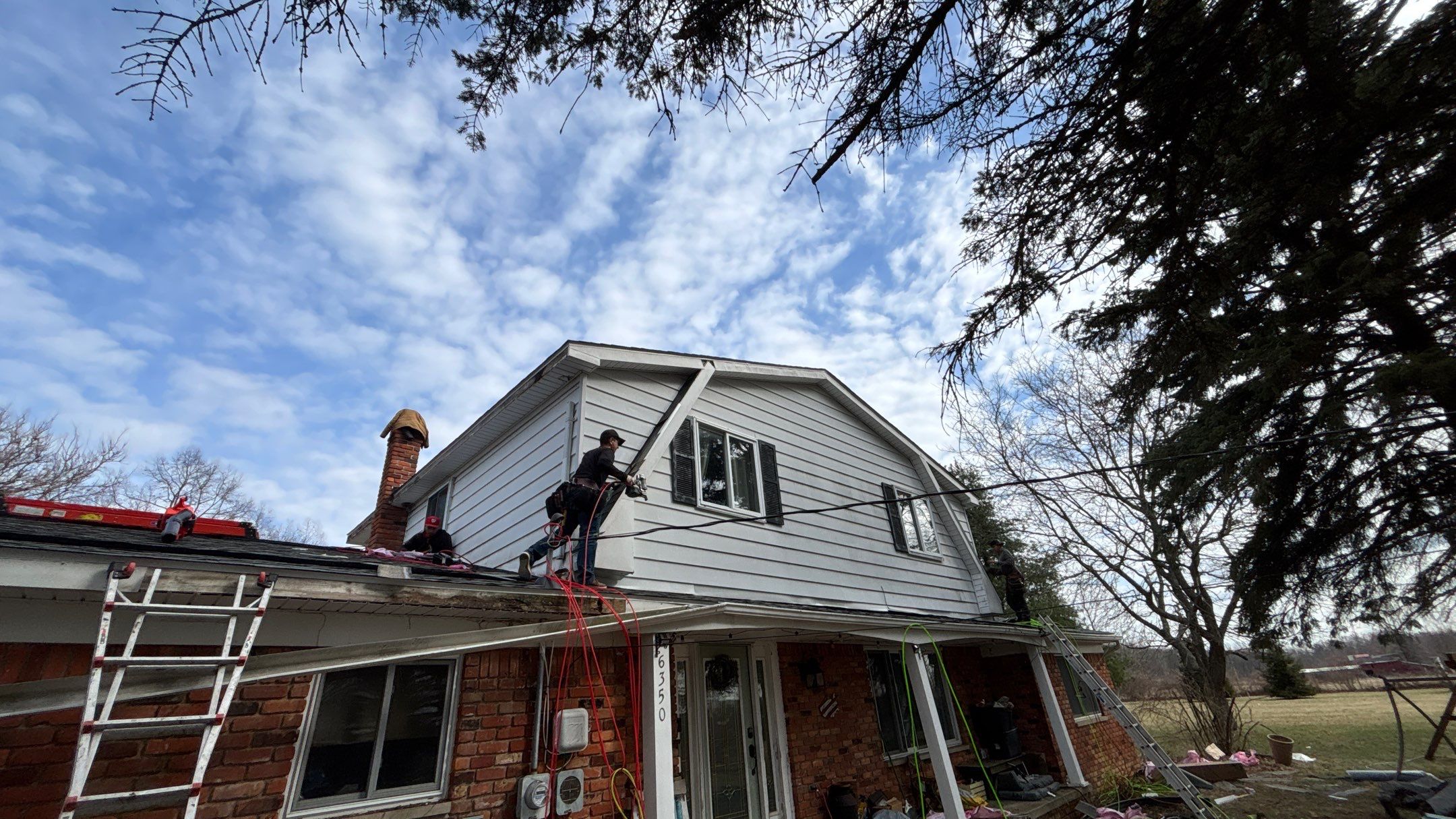Roof replacement using Owens Corning Duration Shingles by 180 Contractors