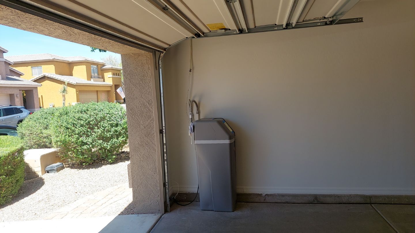 Garage Floor Epoxy - Cave Creek by Crash of Rhinos Painting & Garage Floors