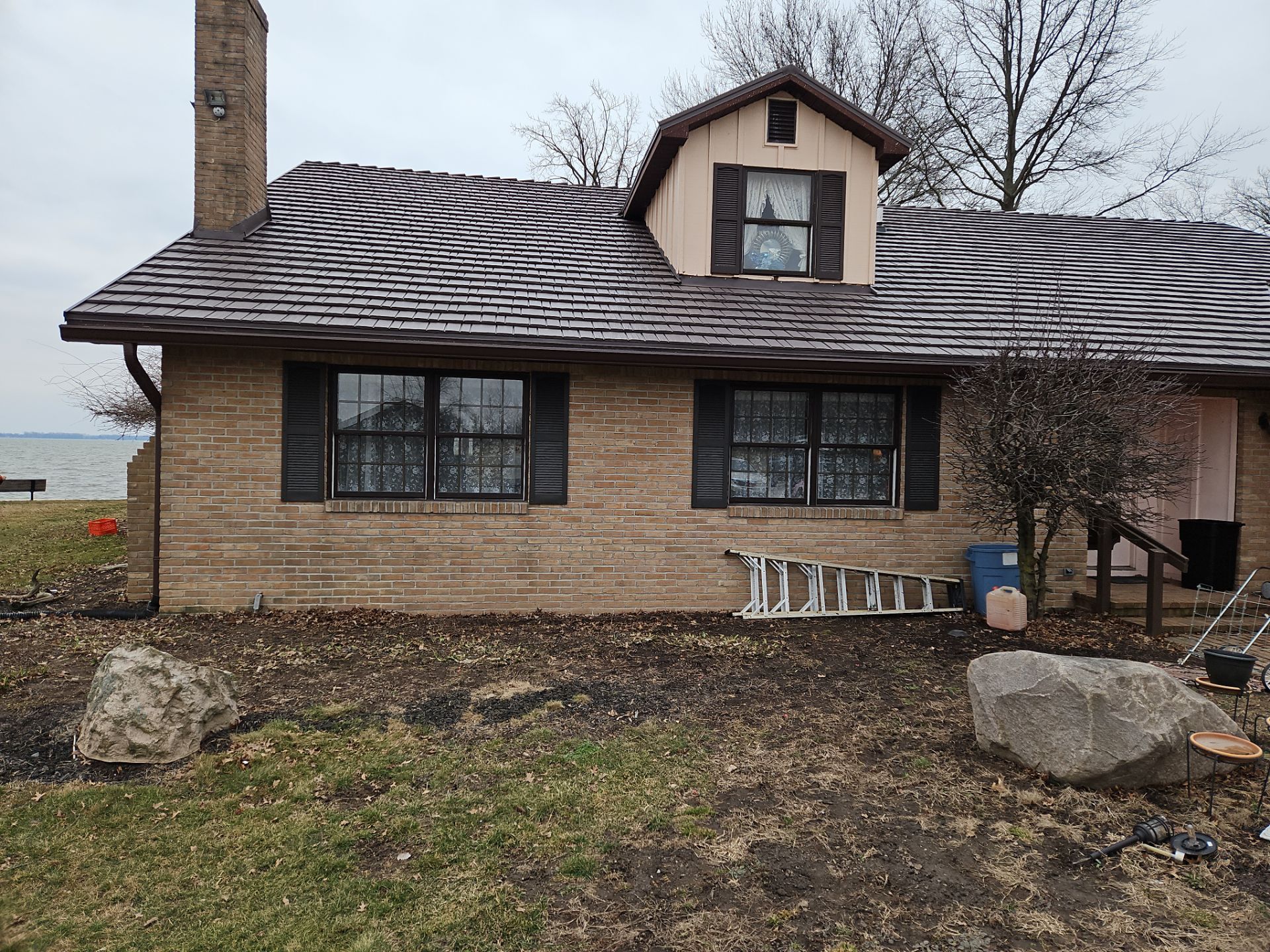 Residential Roofing Installation using Great American Shake - Mustang Brown by Nitro Roofing and Construction