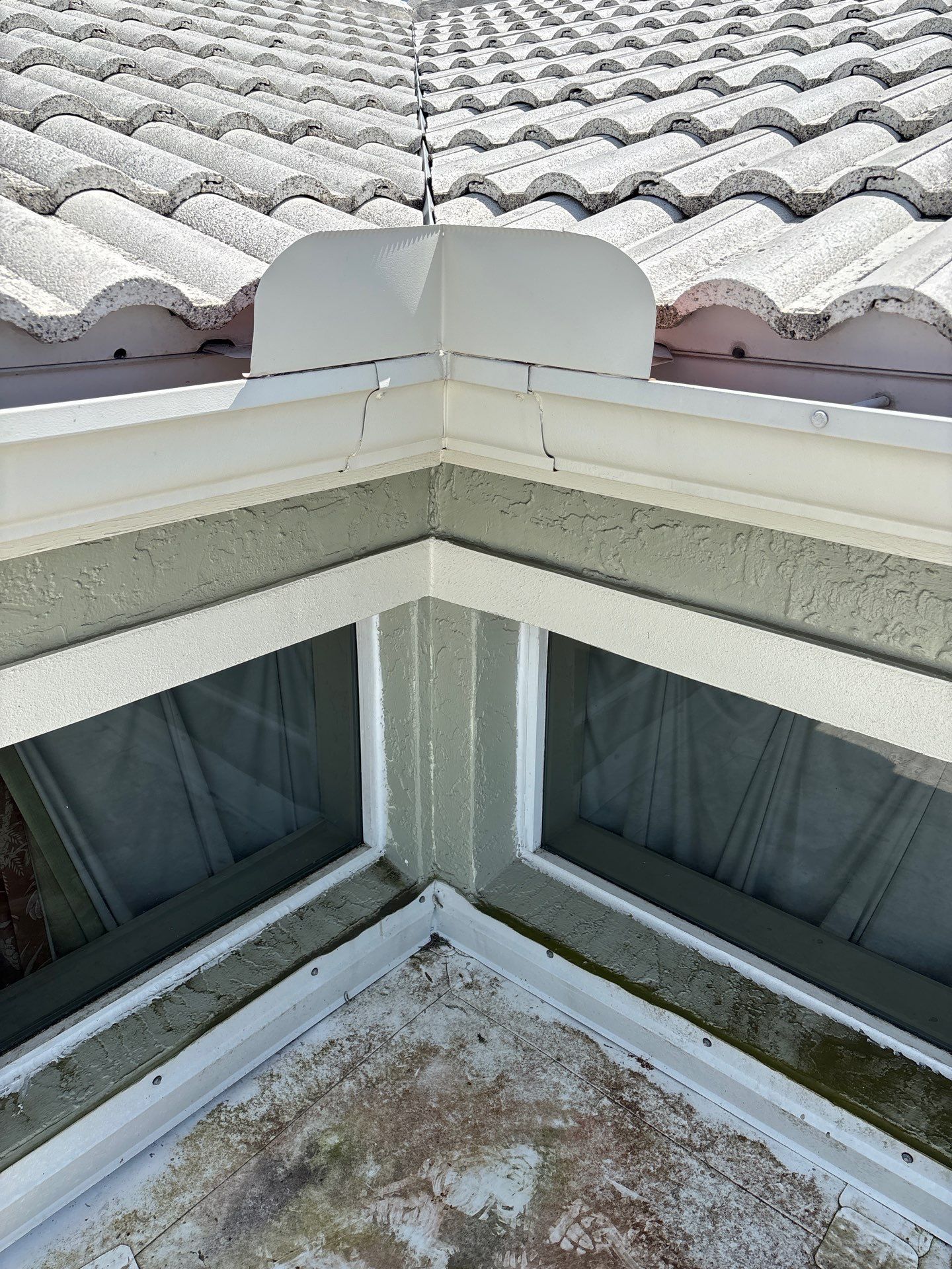 Splash Guard Gutters for Coastal Homes in Longboat Key FL by Gutter Professors