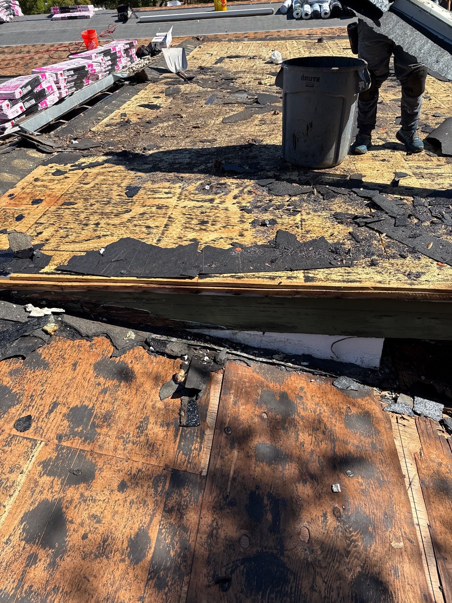 Project in St. Petersburg 33710 by Mitchell Roofing Company LLC