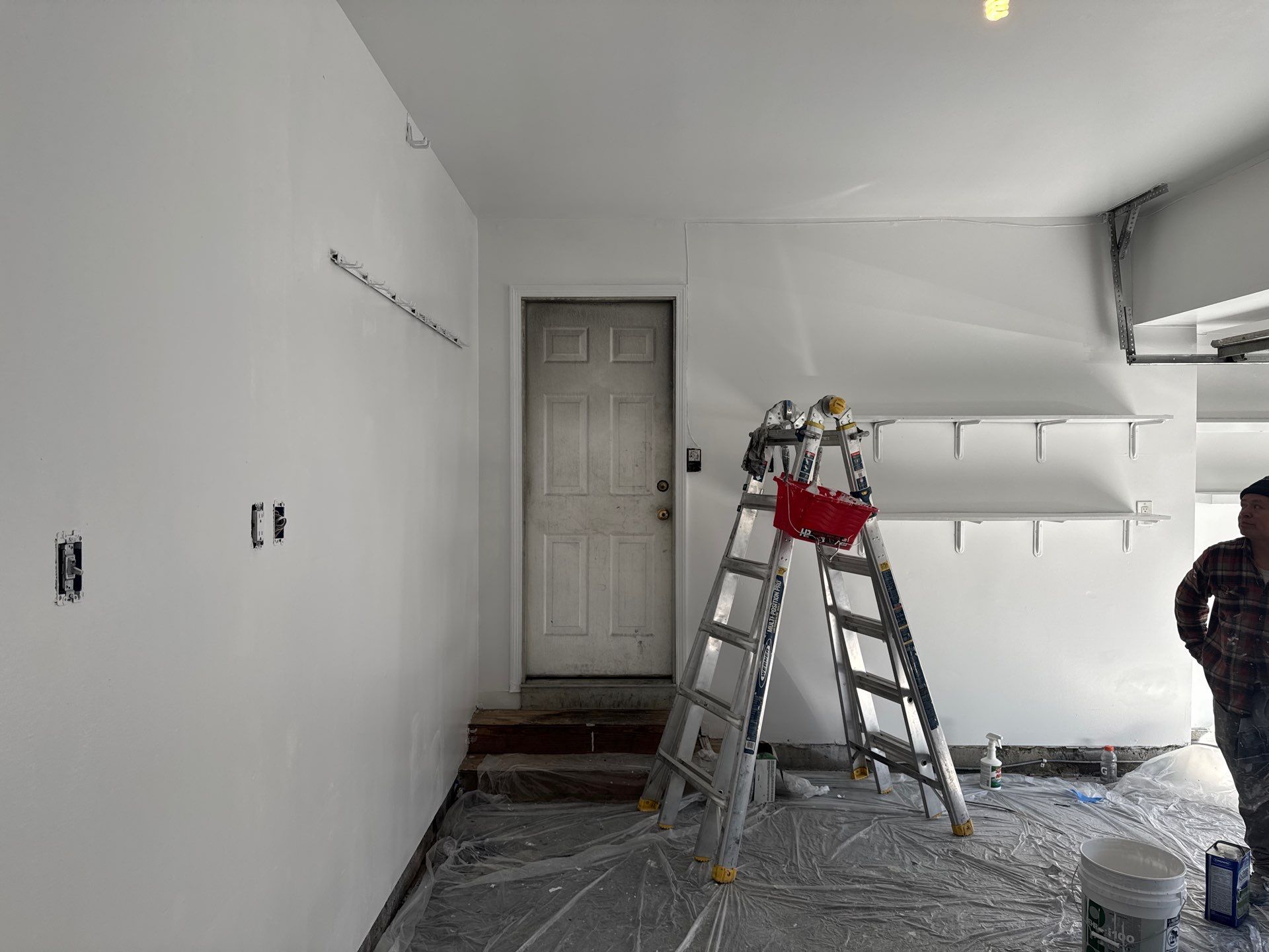Interior Painting using Sherwin Williams  by La Bendicion Contruction Llc