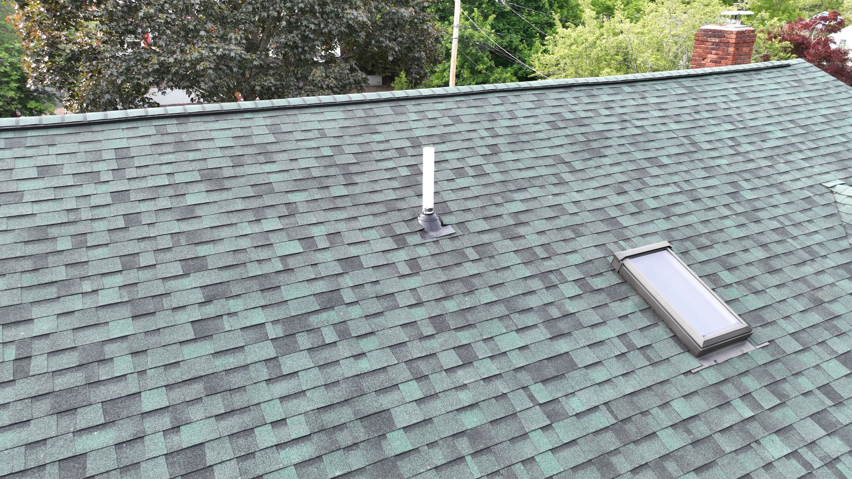 Full Roof Replacement in Saugus, MA – Owens Corning Duration, Chateau Green by JOHNNYS PRO
