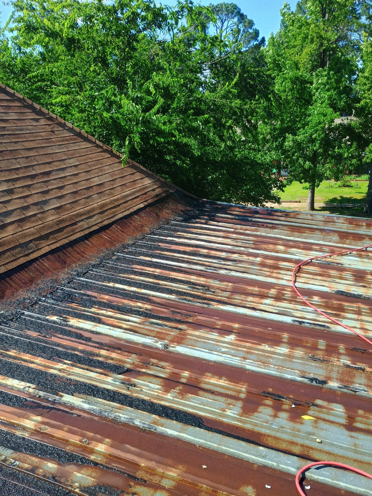 Residential Asphalt Shingle Repair and Metal Roof Coating in Durant by BANA Roofing and Solar Supply