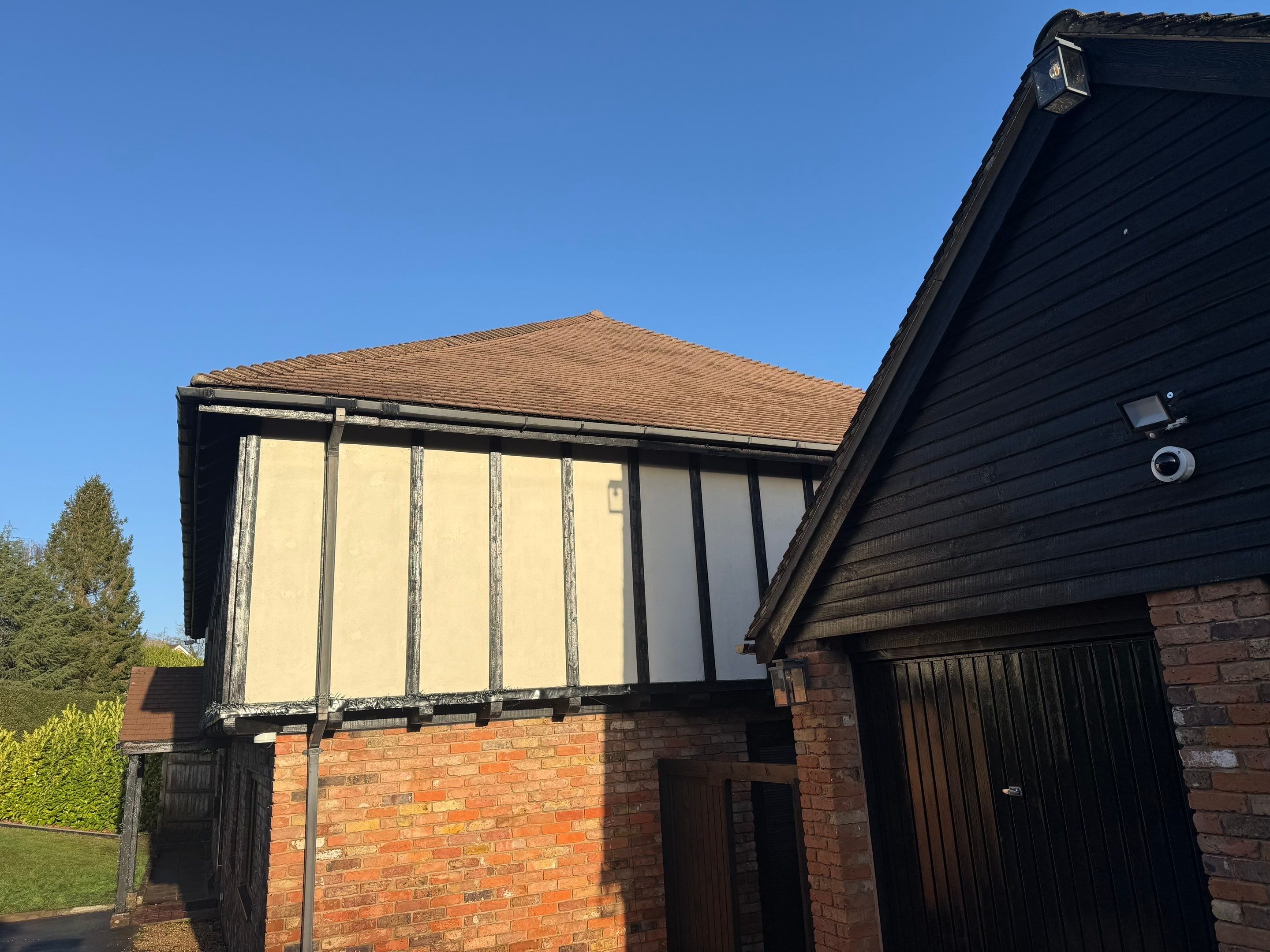 Roof Cleaning Kingswood by Ges Exterior Cleaning ltd