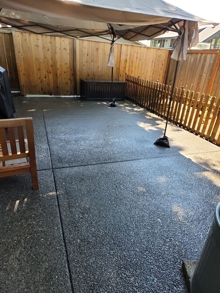 Deck, Patio and Drive Wash using Surface washer by Willamette Outdoor Wash LLC