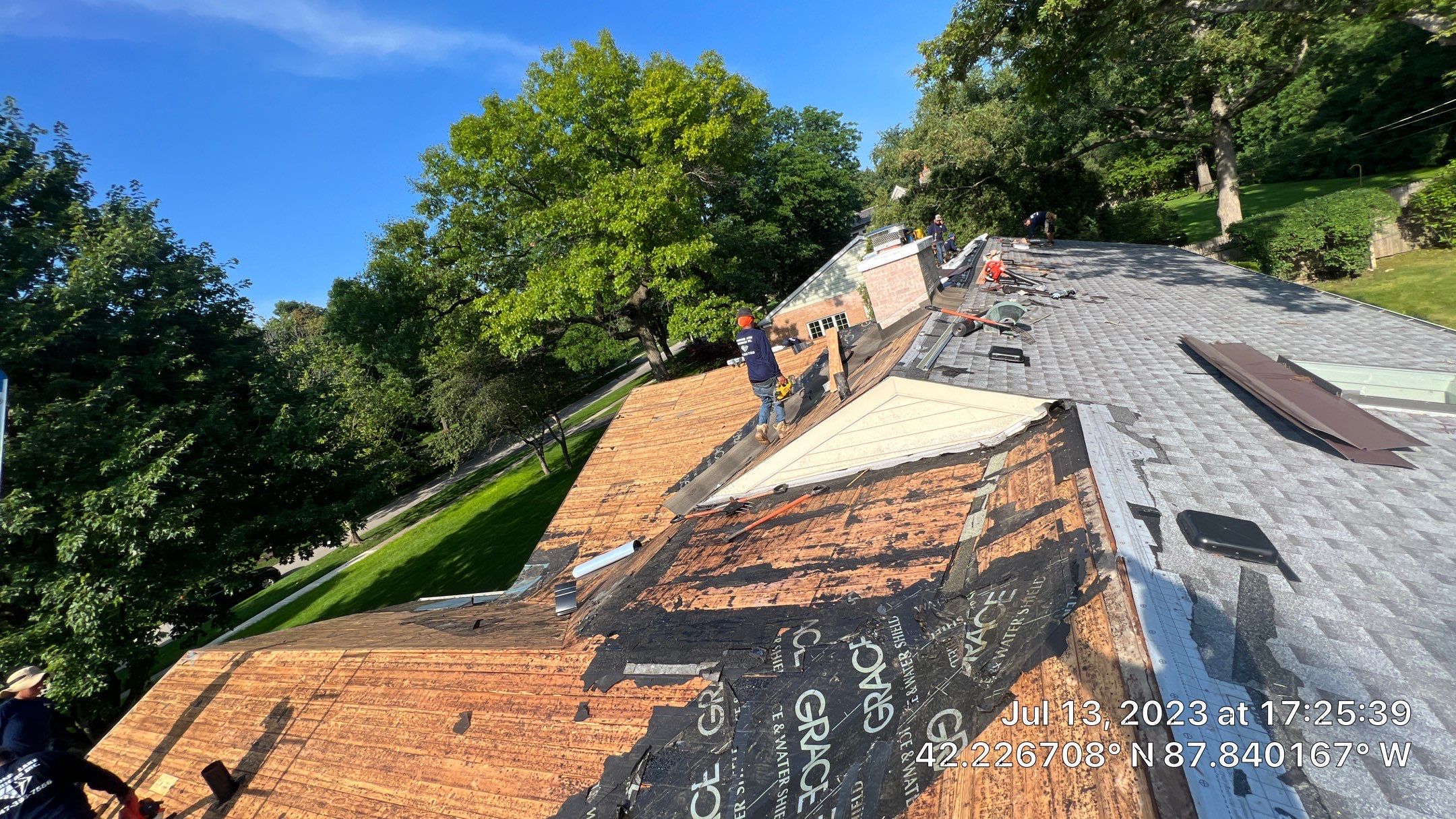 Roof Replacement in Lake Forest by Diamond Lake Exteriors