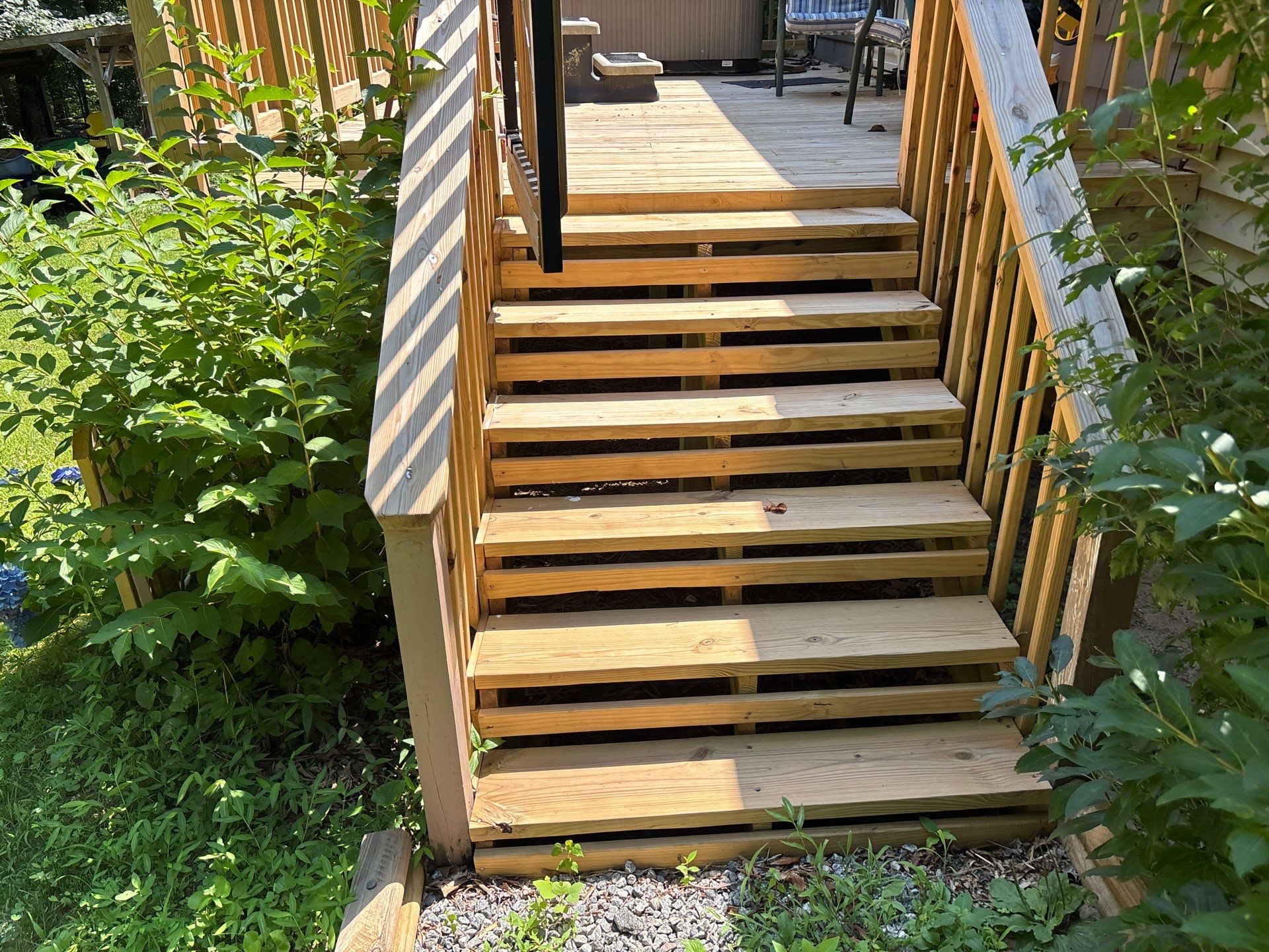 Wood Deck using Wood Sealant by DuraSeal