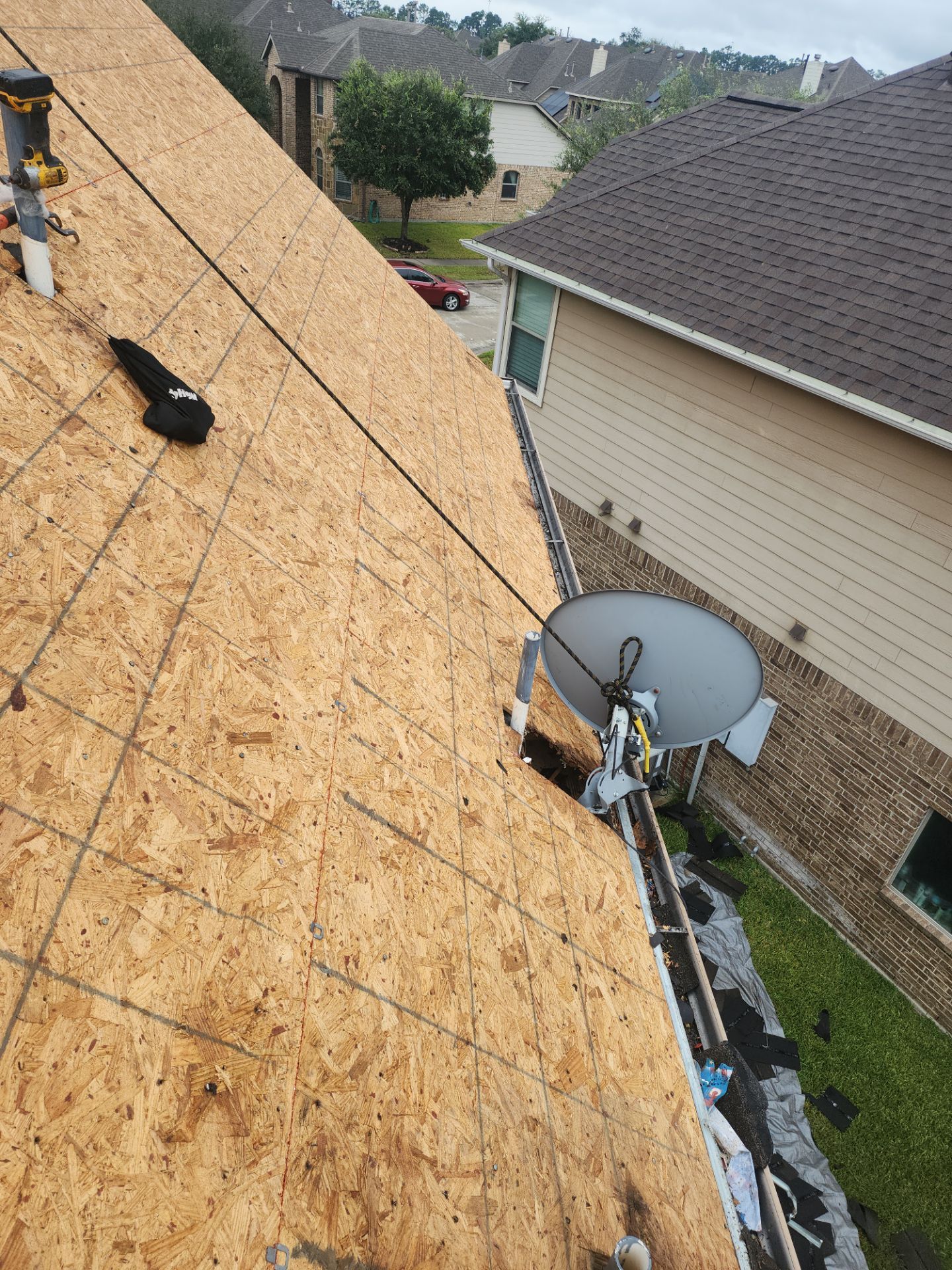 Residential Roofing Installation using Owen's Corning Duration (Lifetime) Shingles by Roof Repair Company