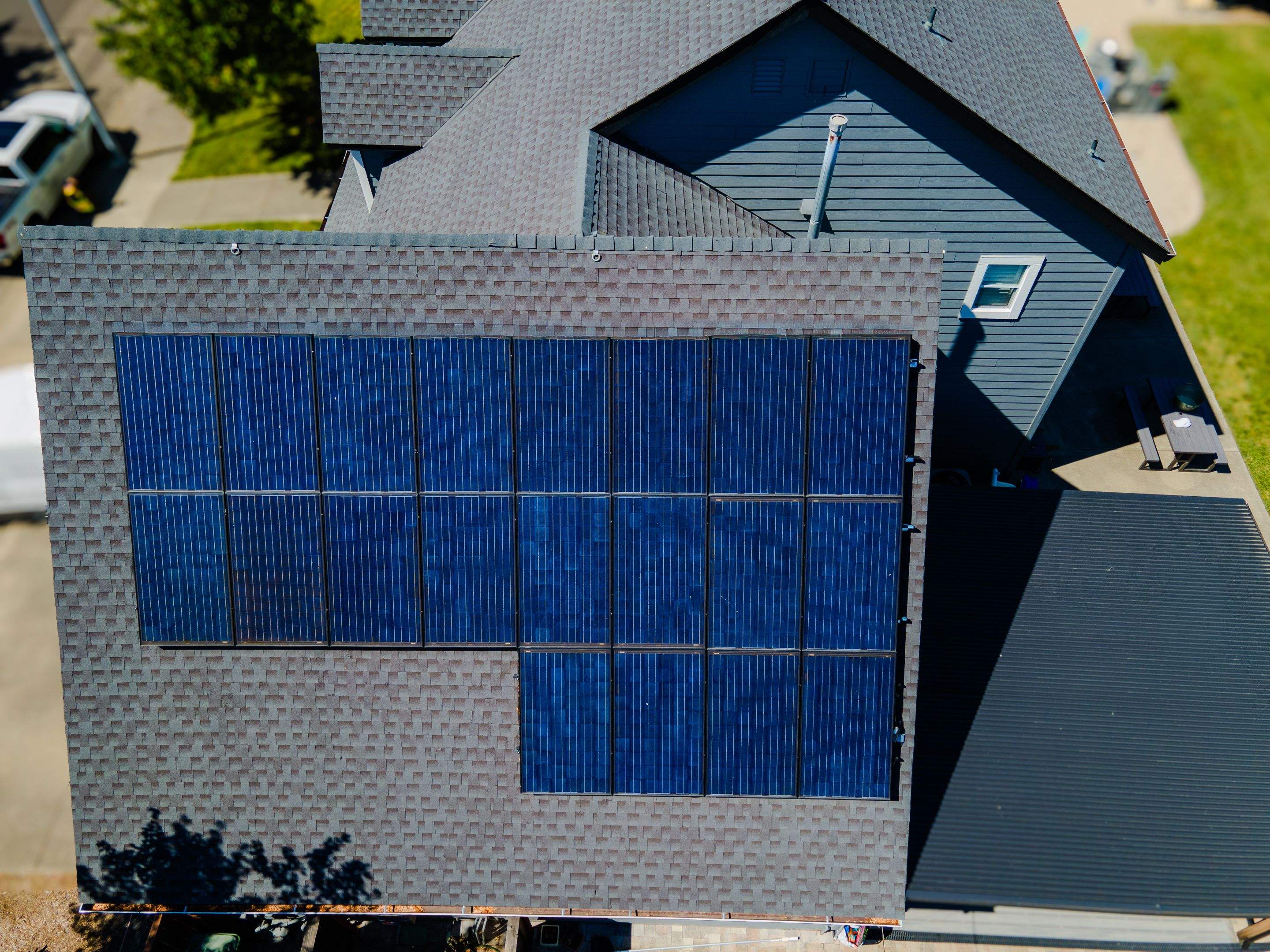 Residential Remodel using GAF Timberline HDZ RS by Sustainable Living Builders, Inc.