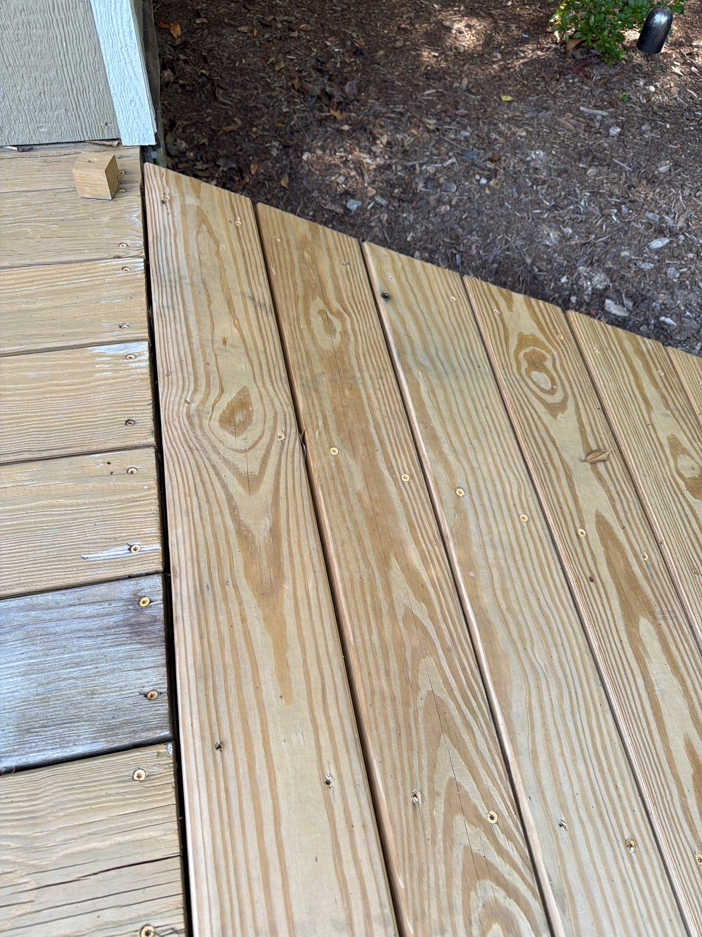 Deck using Wood Sealant by DuraSeal