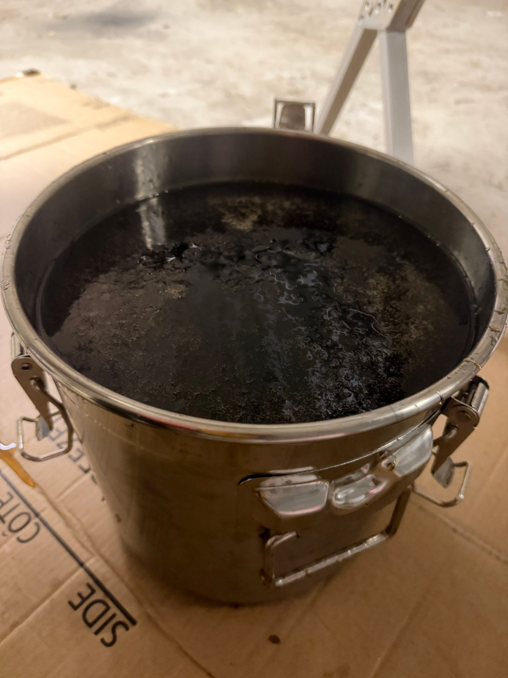 Backyard Survivor Stock by Rockwall Honey Bee Company