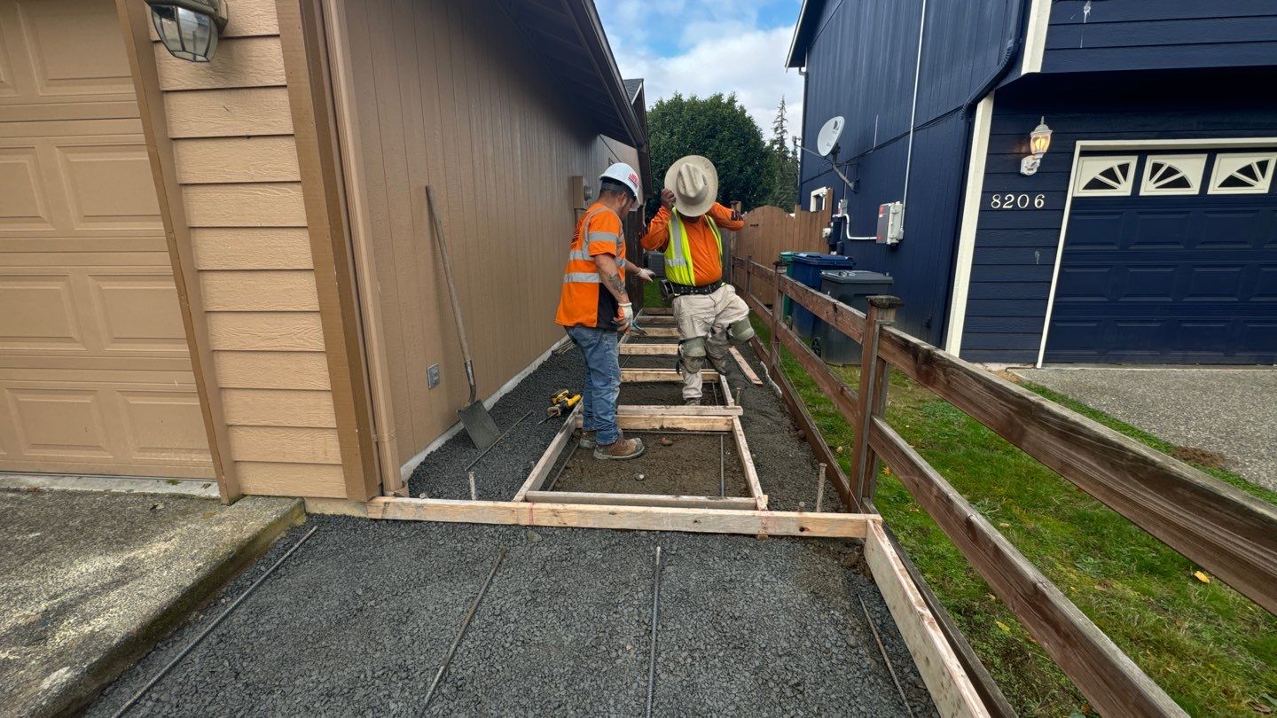 Custom Aggregate Walkway | Marysville  by Jireh Asphalt & Concrete Inc 