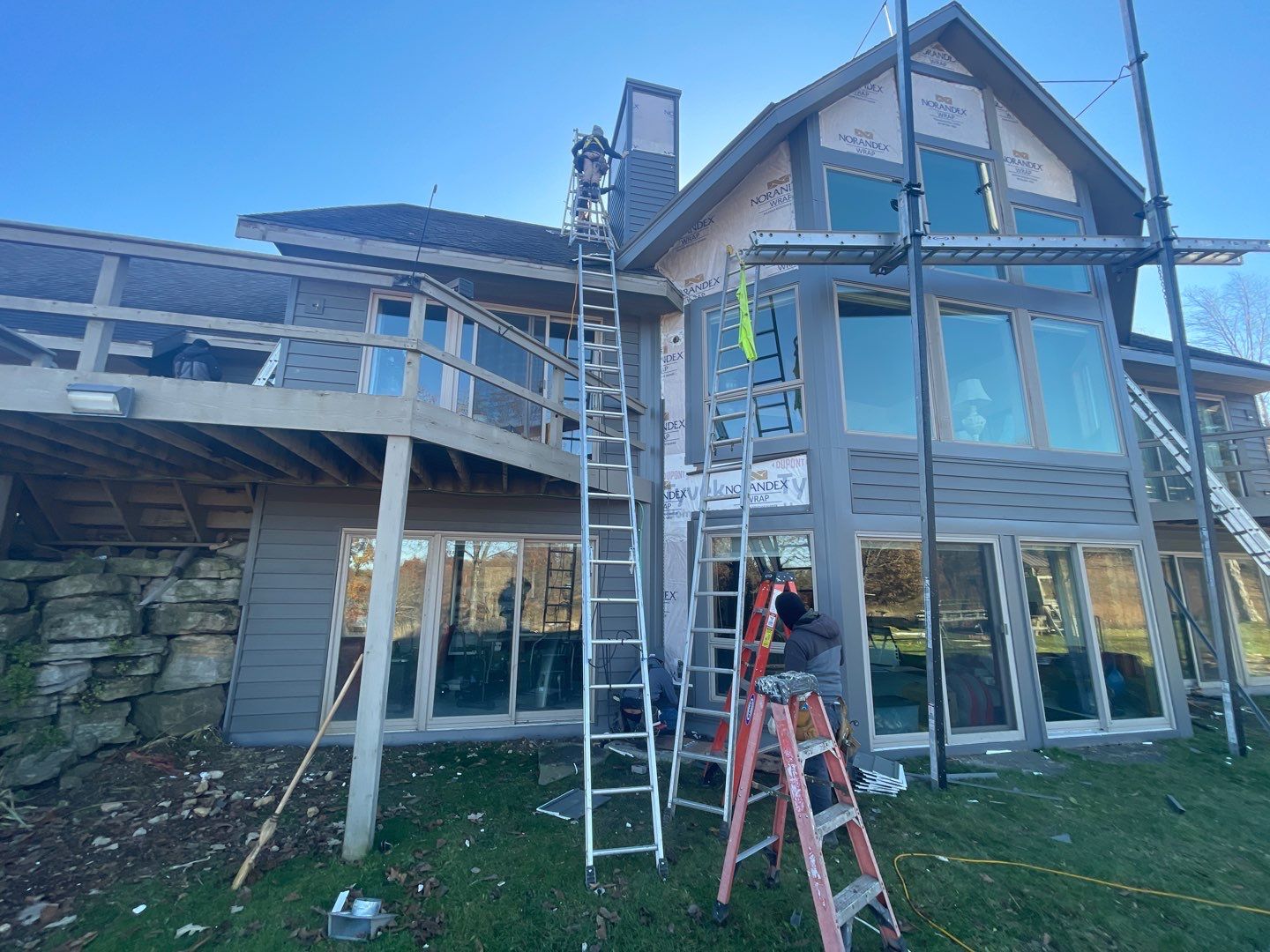 Siding Installation using Norandex Polar Wall Plus Siding, Window Wraps by Total Exteriors