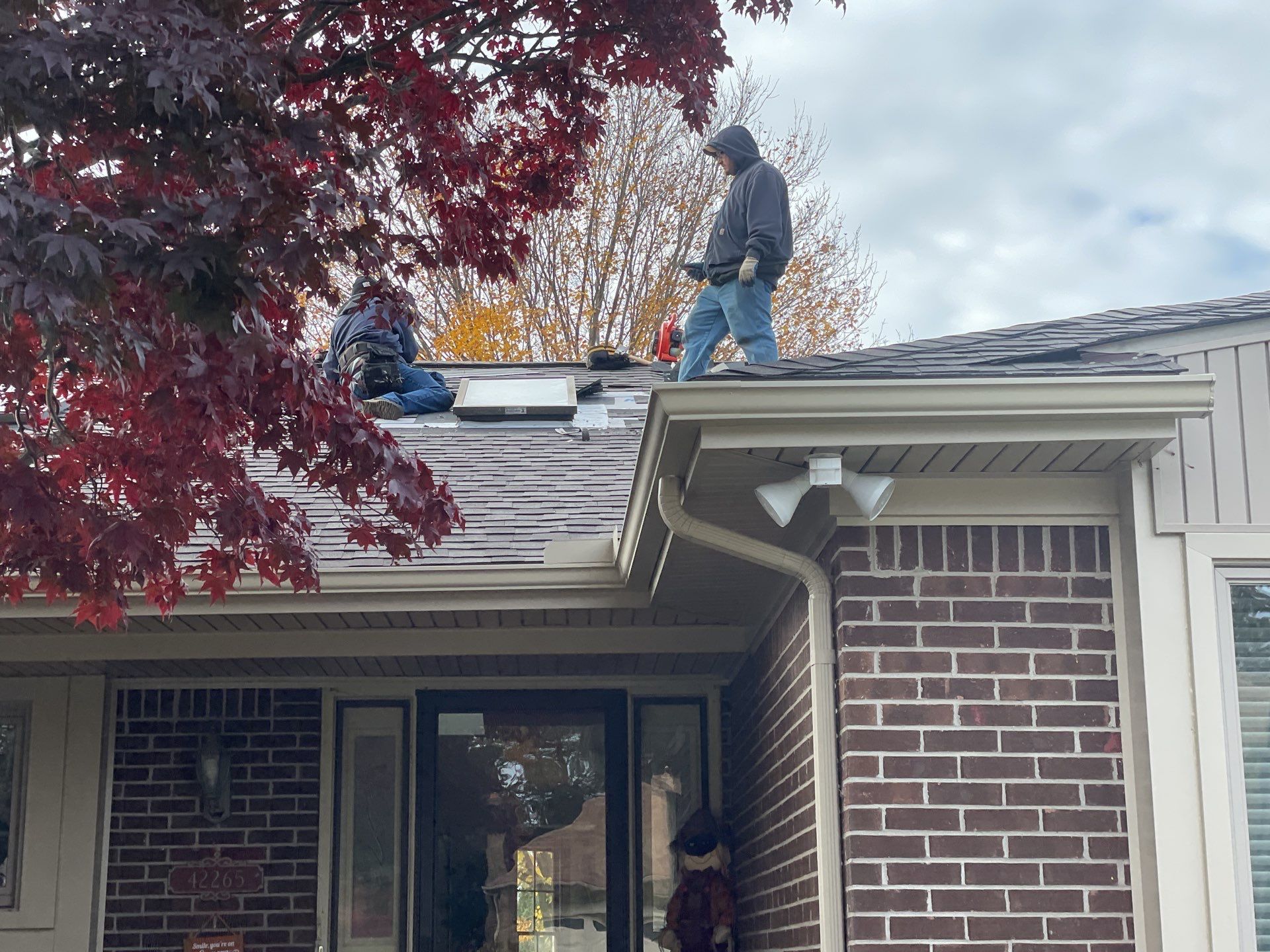 Roof Replacement using CertainTeed Landmark by 180 Contractors